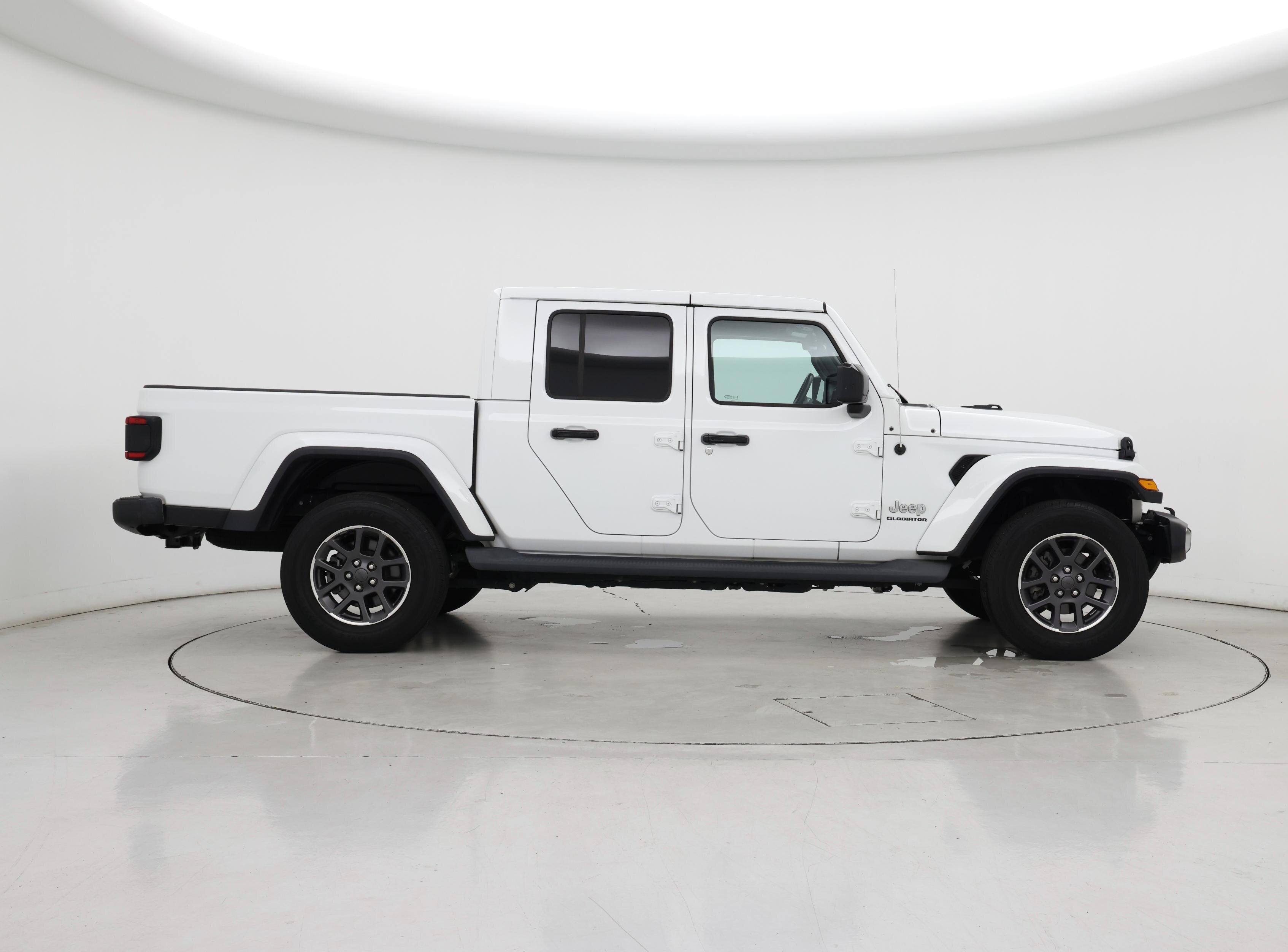 Thumbnail: 2020 Jeep Gladiator - 7