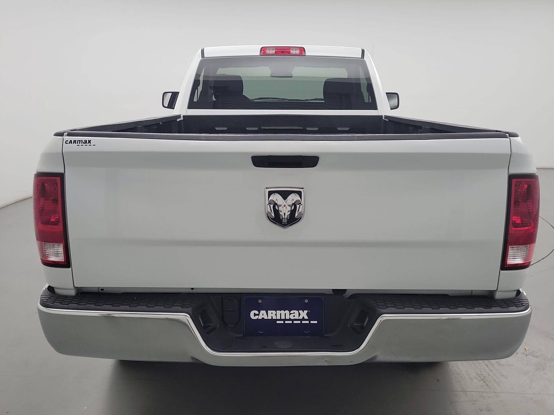 Thumbnail: 2022 RAM 1500 Classic - 6