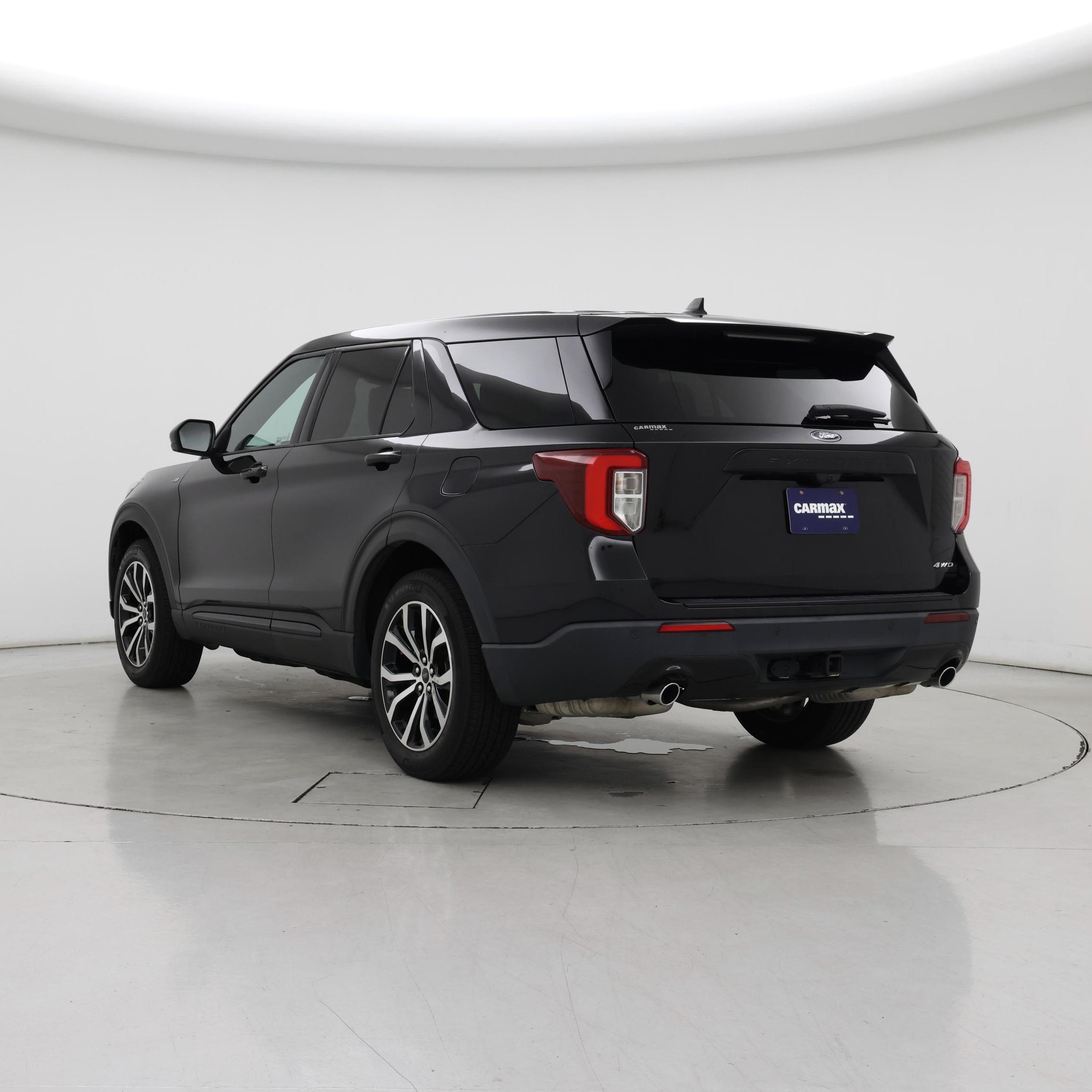 Thumbnail: 2022 Ford Explorer - 2