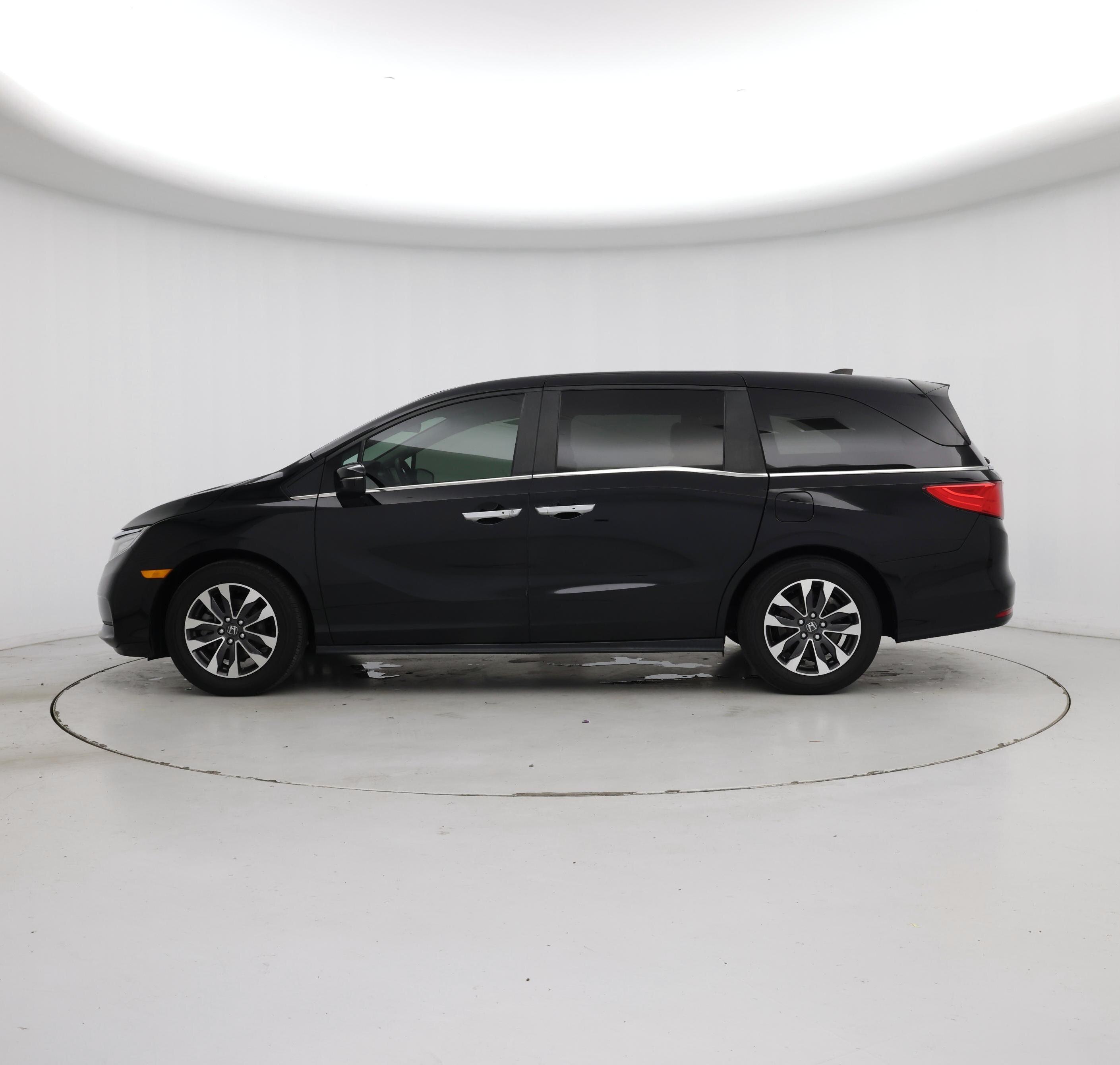Thumbnail: 2022 Honda Odyssey - 3