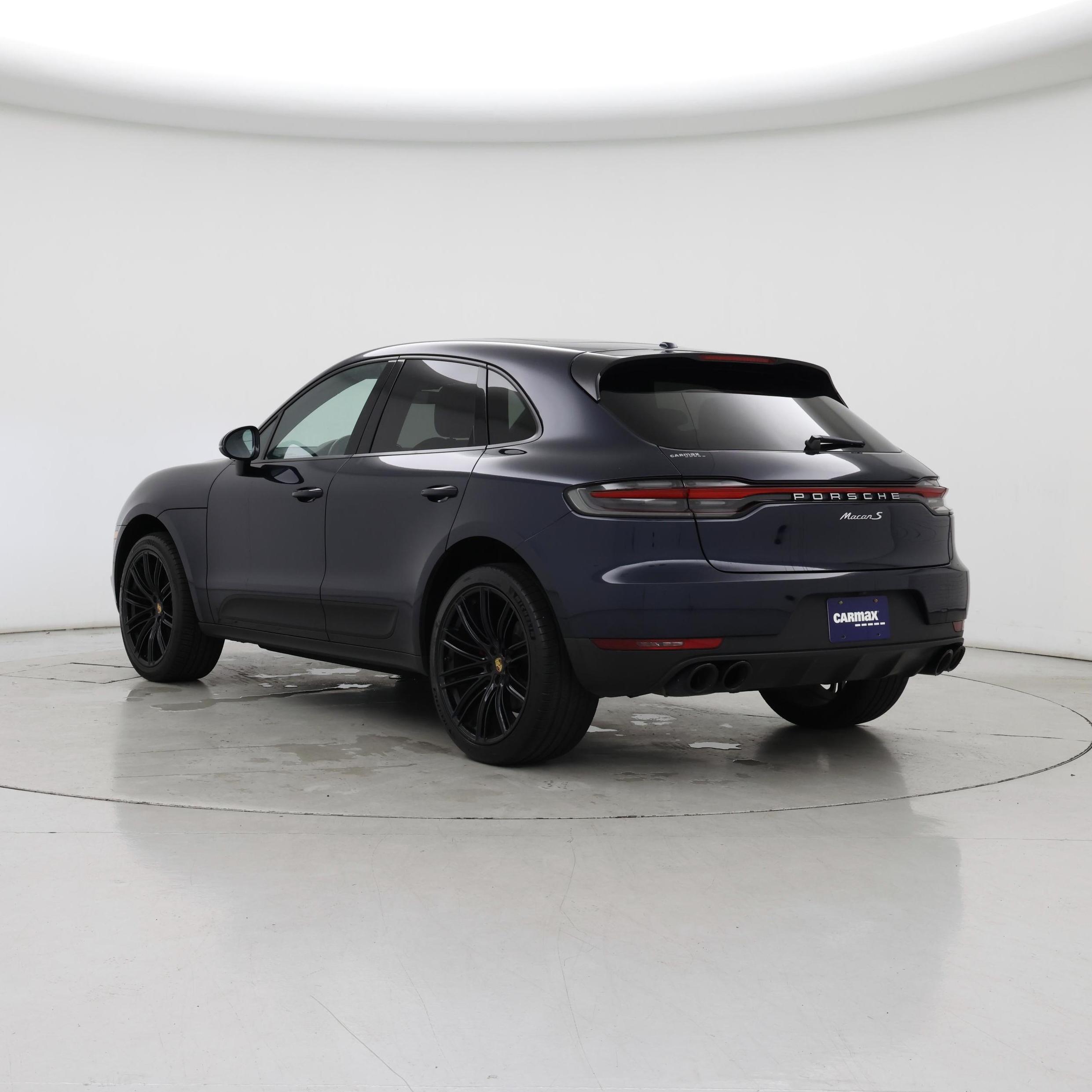 Thumbnail: 2020 Porsche Macan - 2