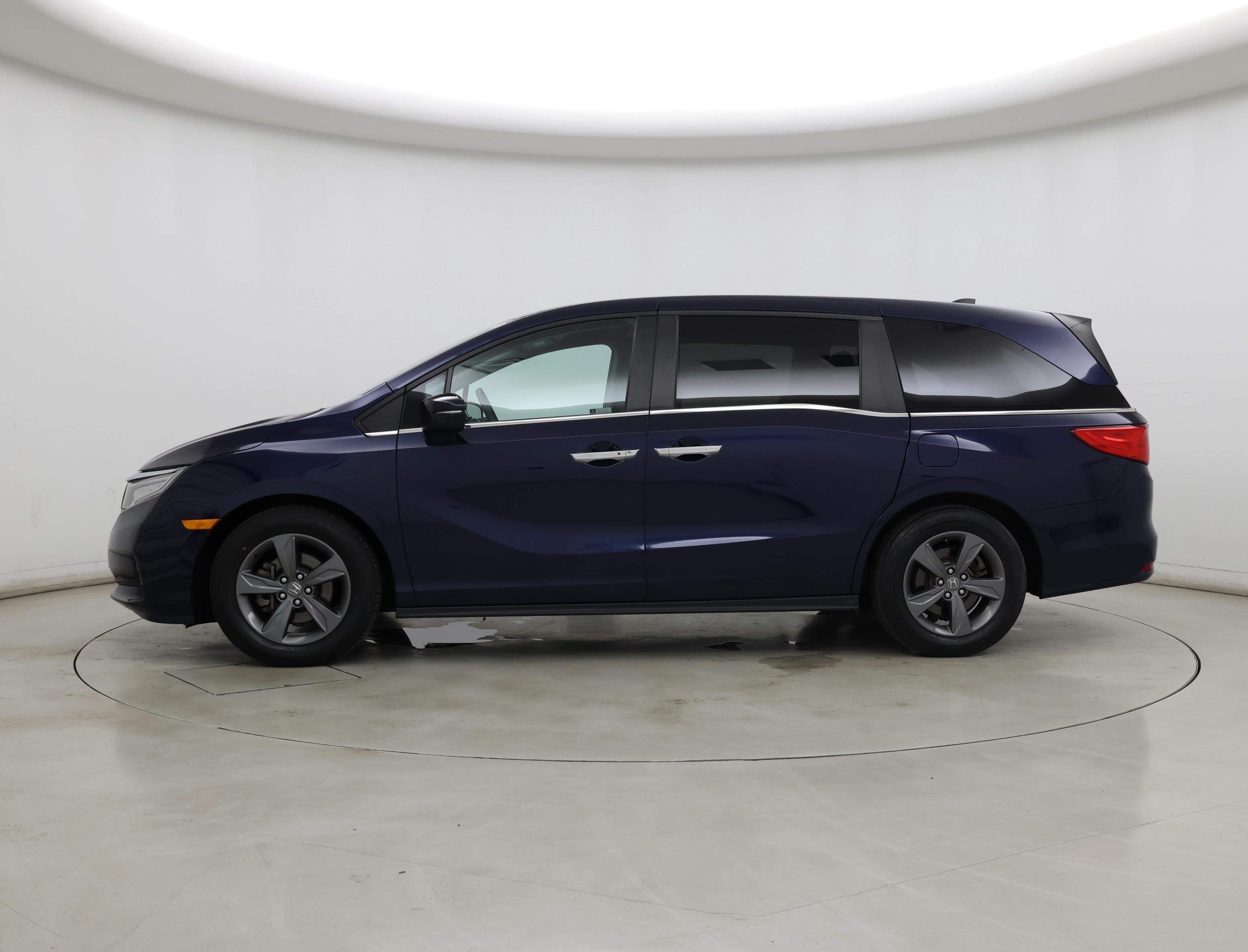 Thumbnail: 2022 Honda Odyssey - 3