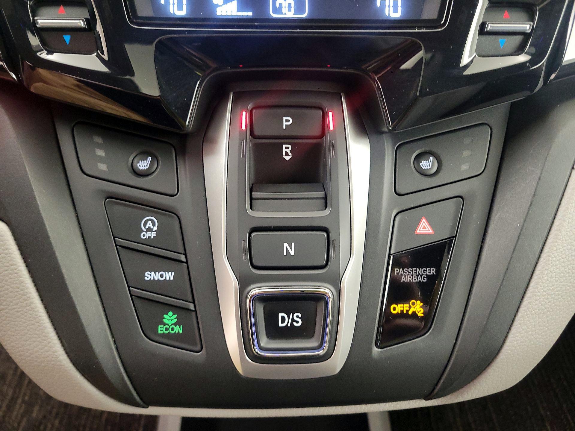 Thumbnail: 2022 Honda Odyssey - 17