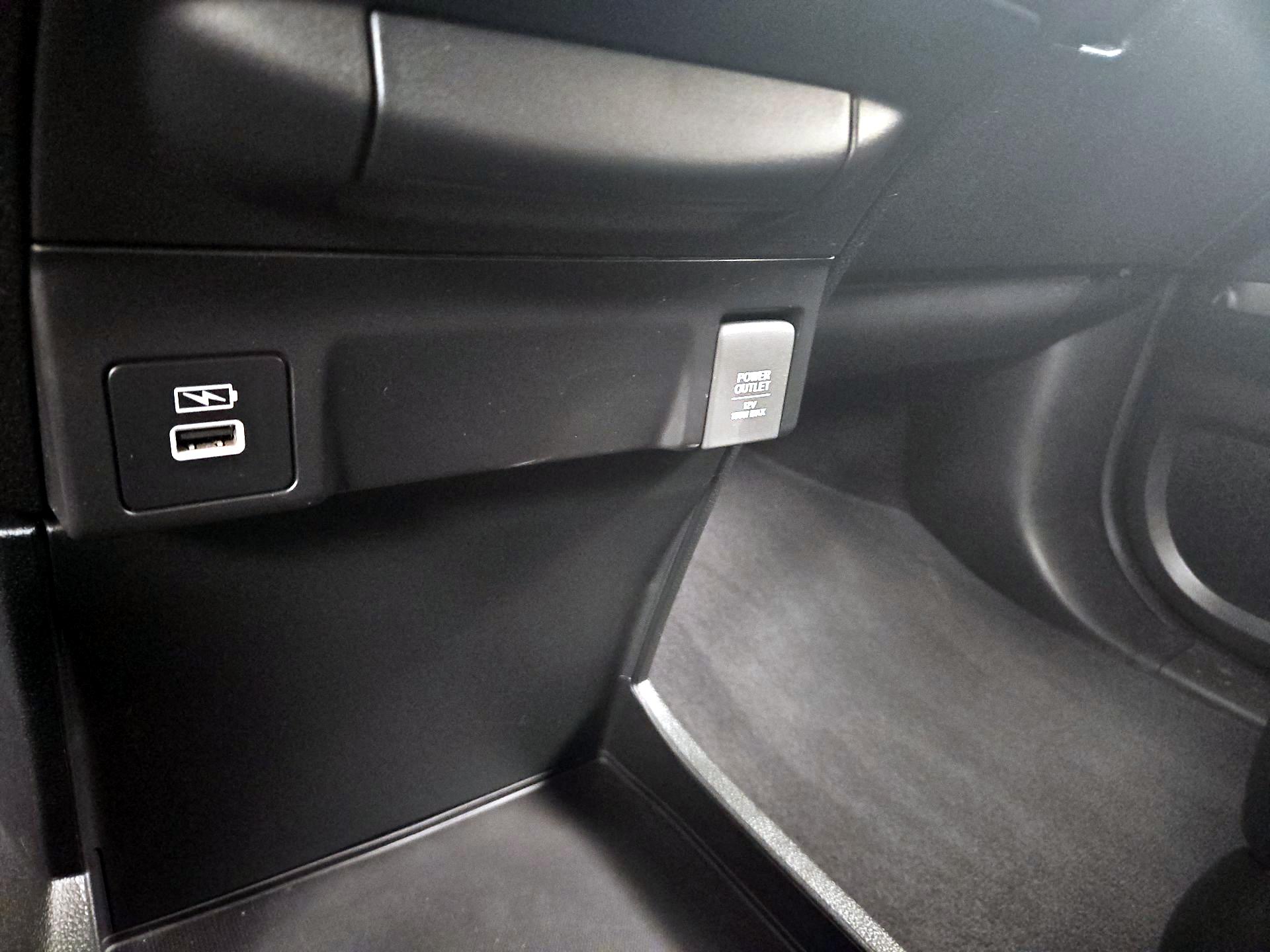 Thumbnail: 2023 Honda Odyssey - 18