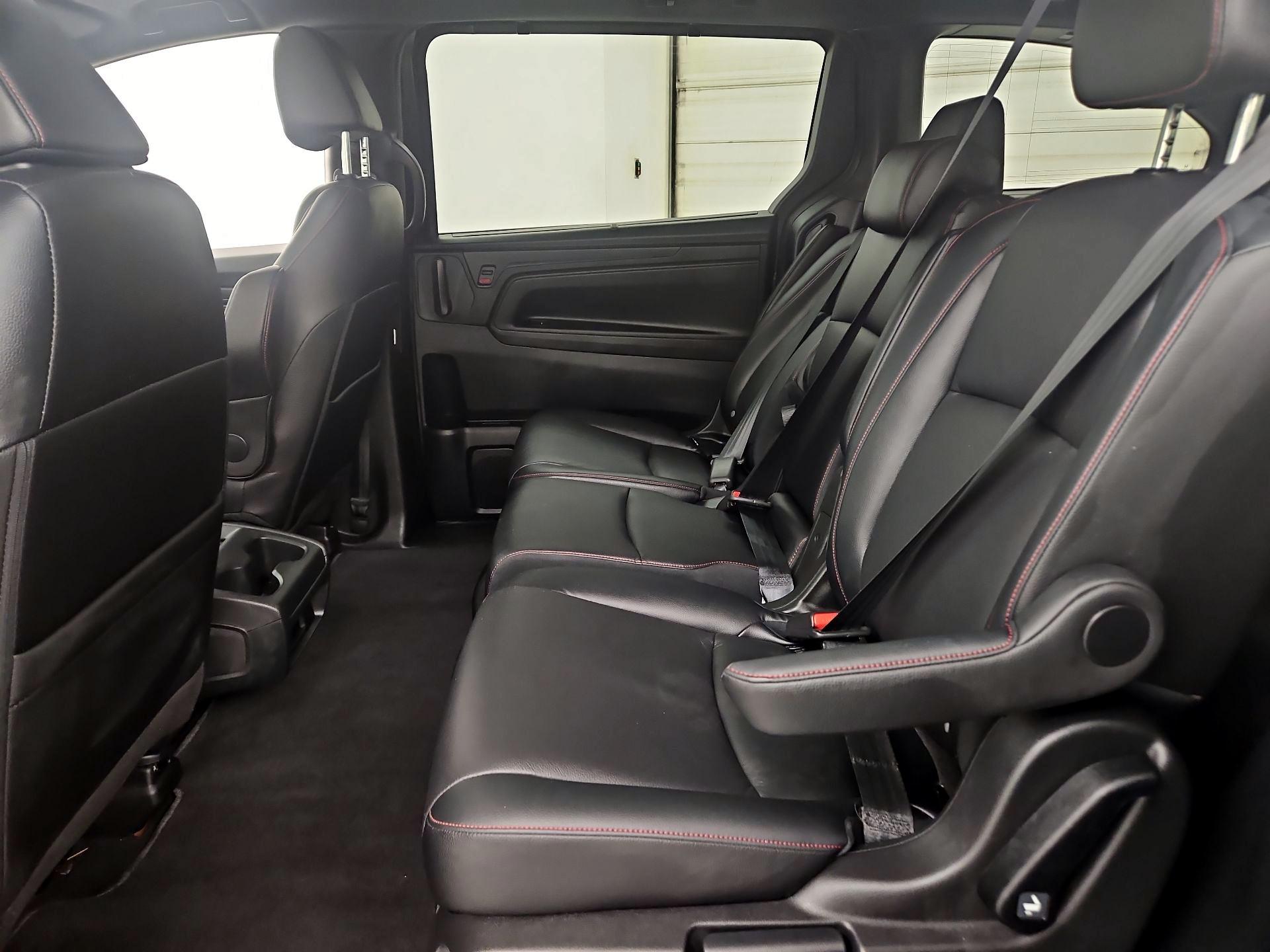 Thumbnail: 2023 Honda Odyssey - 20