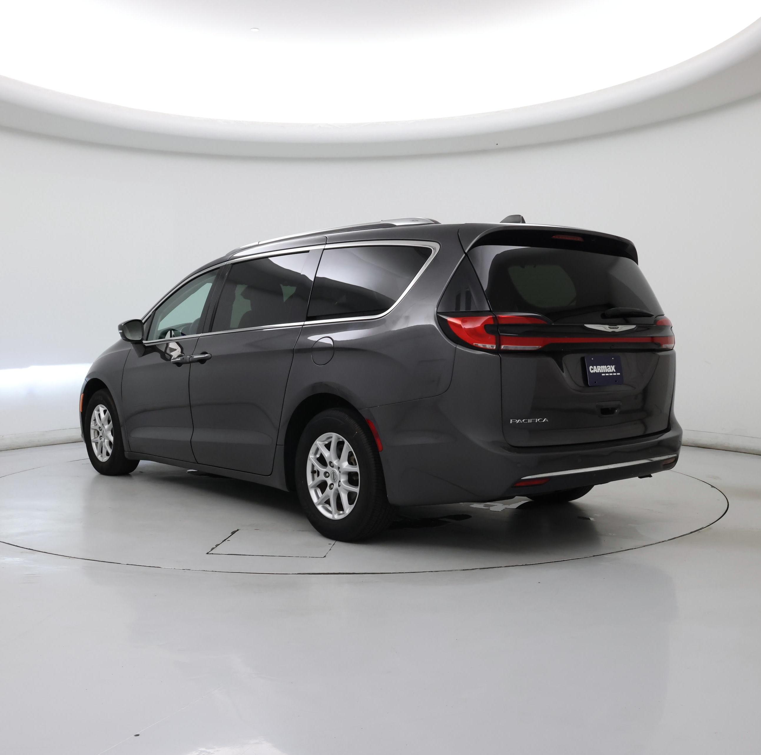Thumbnail: 2021 Chrysler Pacifica - 2