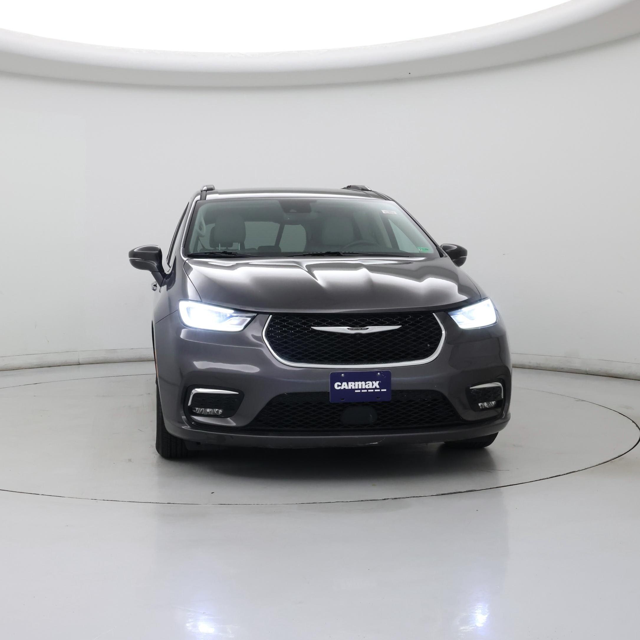 Thumbnail: 2021 Chrysler Pacifica - 5