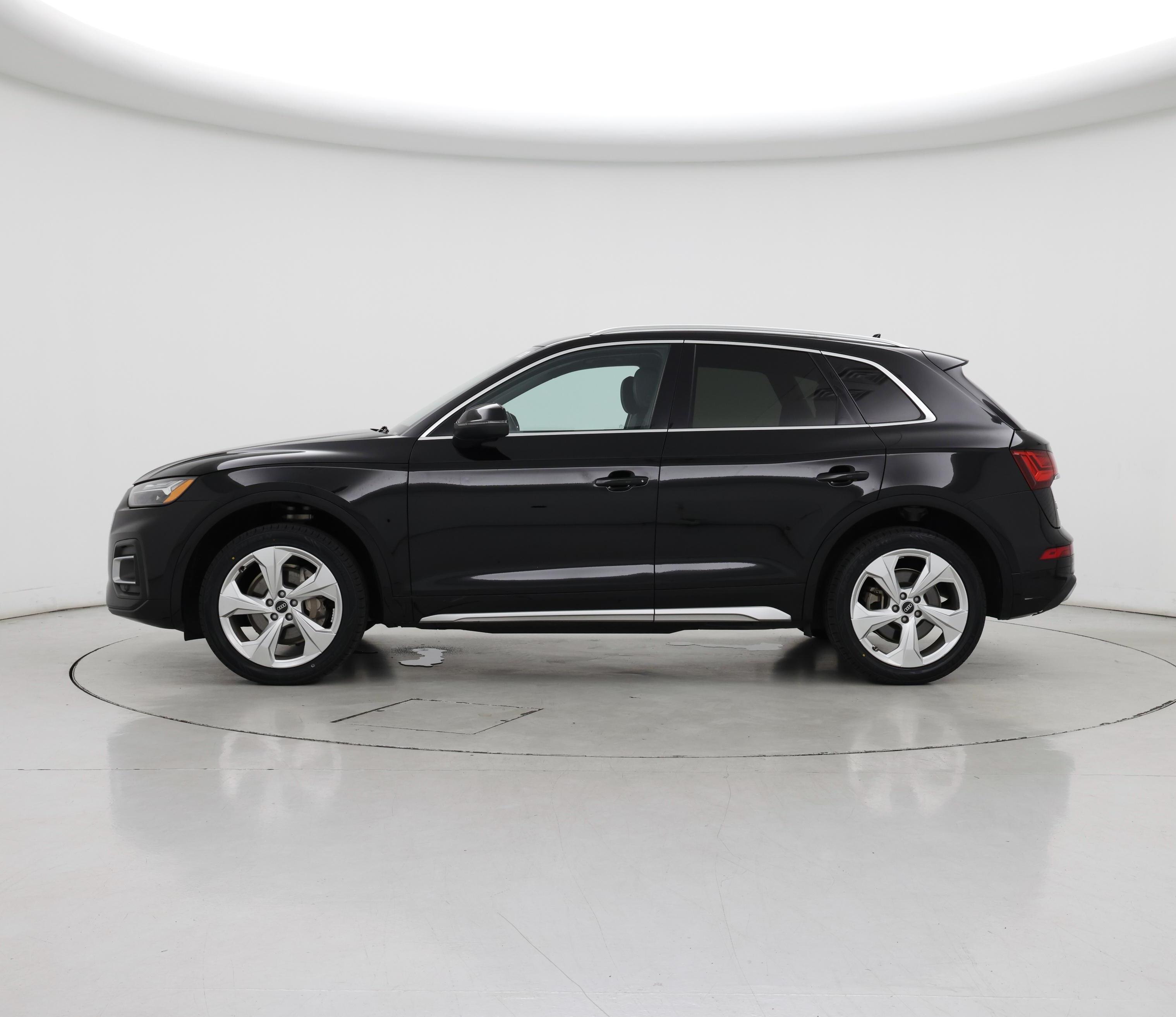 Thumbnail: 2021 Audi Q5 - 3