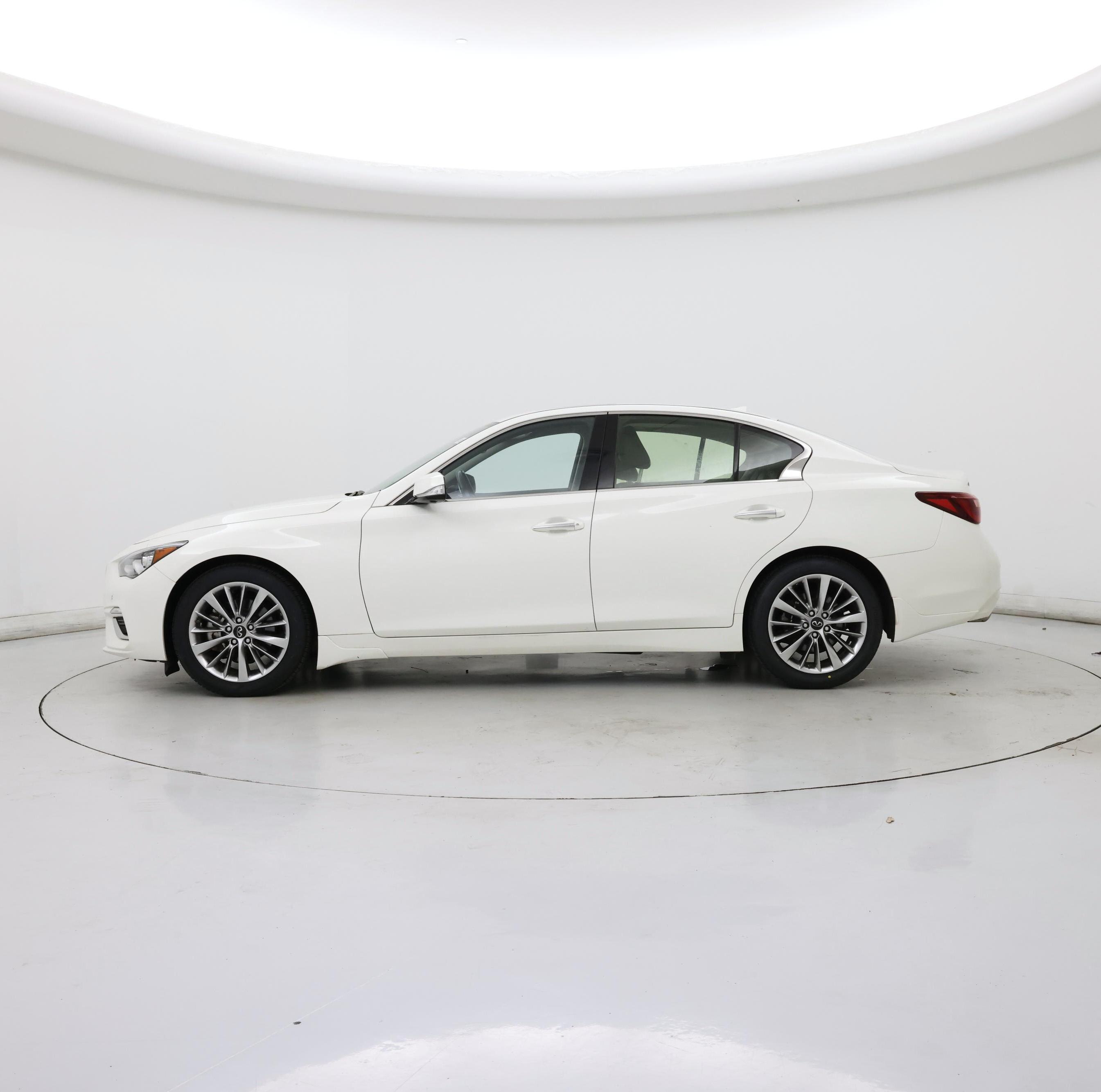 Thumbnail: 2022 INFINITI Q50 - 3