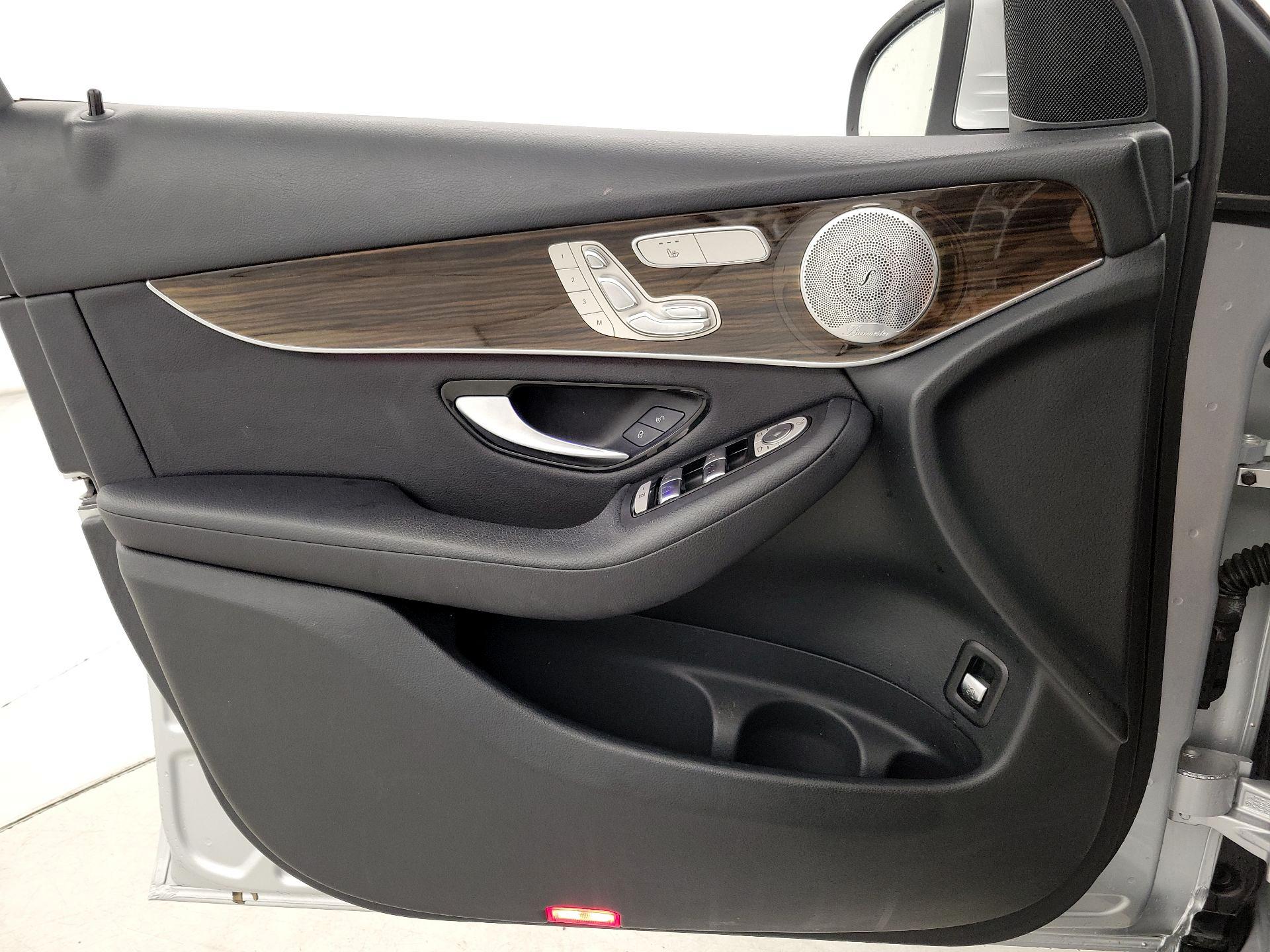 Thumbnail: 2020 Mercedes-Benz GLC - 12