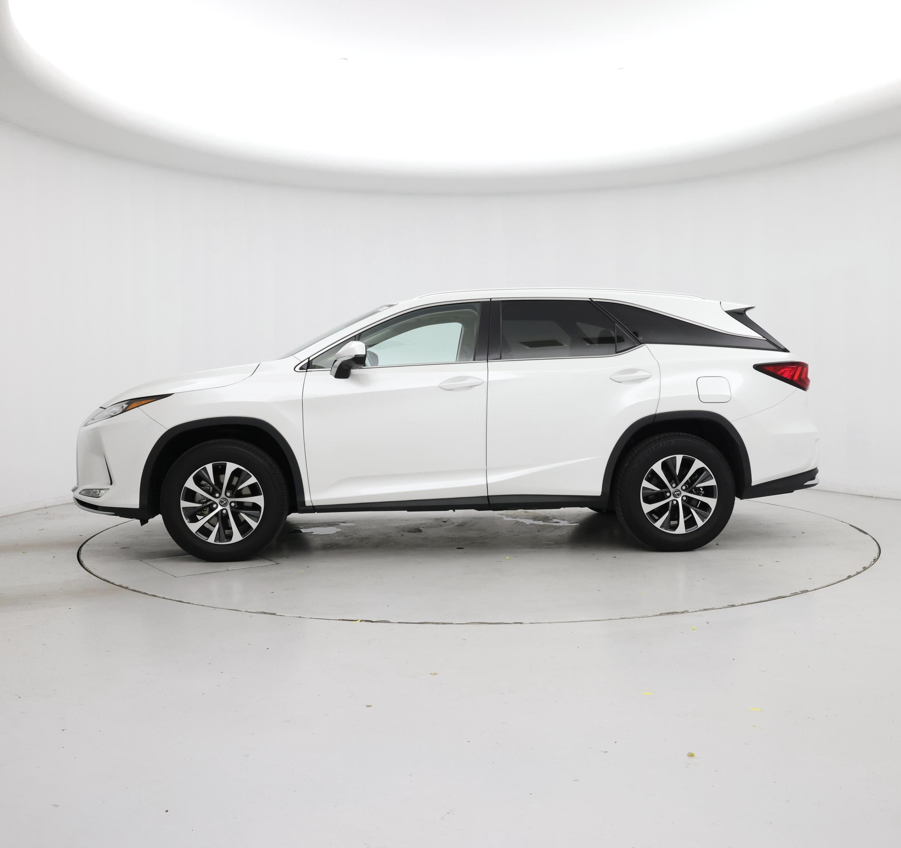 Thumbnail: 2022 Lexus RX - 3
