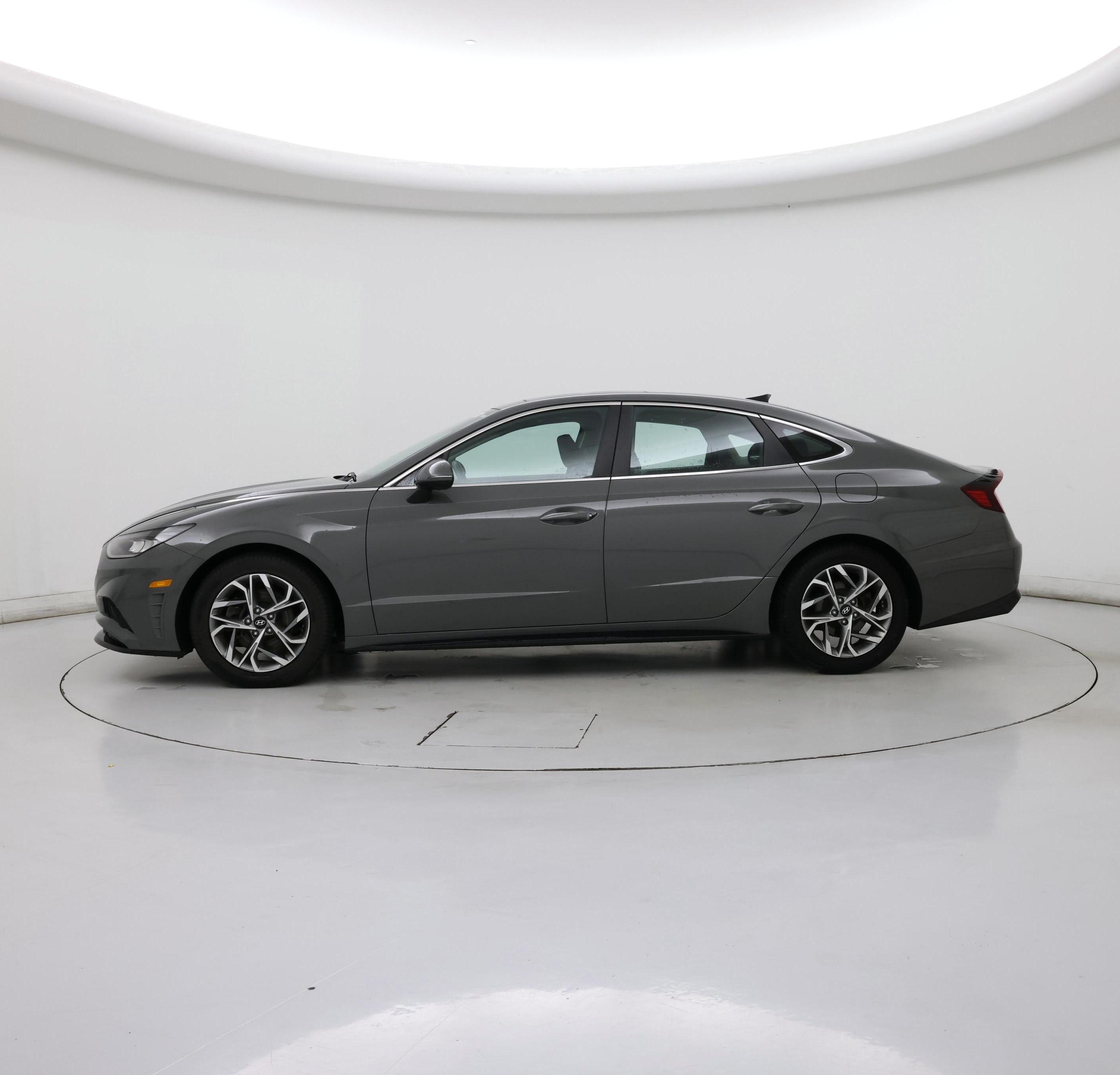 Thumbnail: 2022 Hyundai Sonata - 3