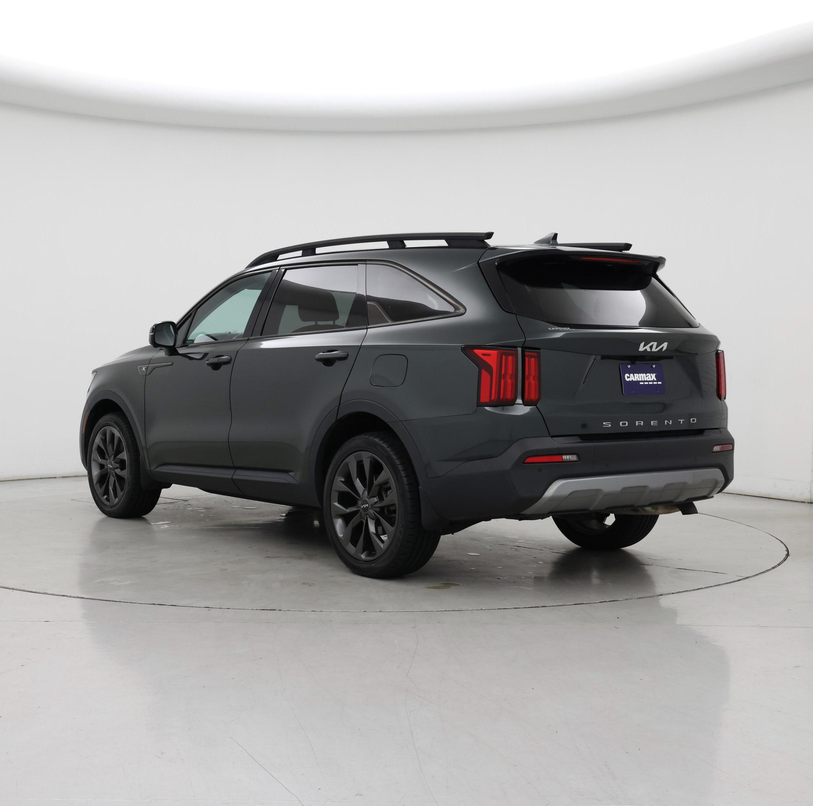 Thumbnail: 2022 Kia Sorento - 2