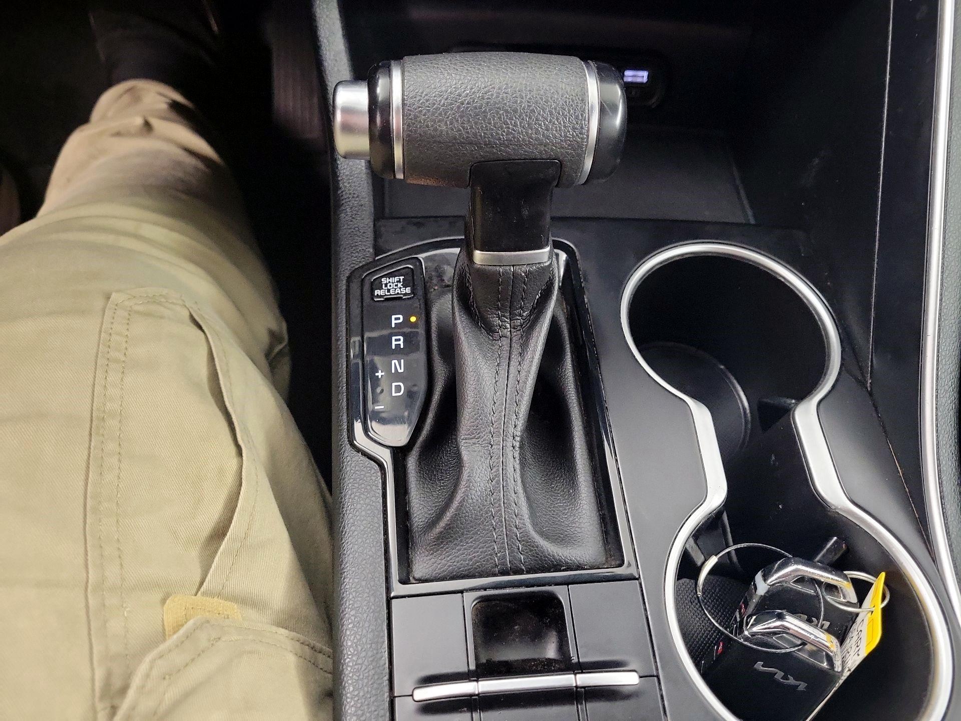 Thumbnail: 2022 Kia K5 - 16