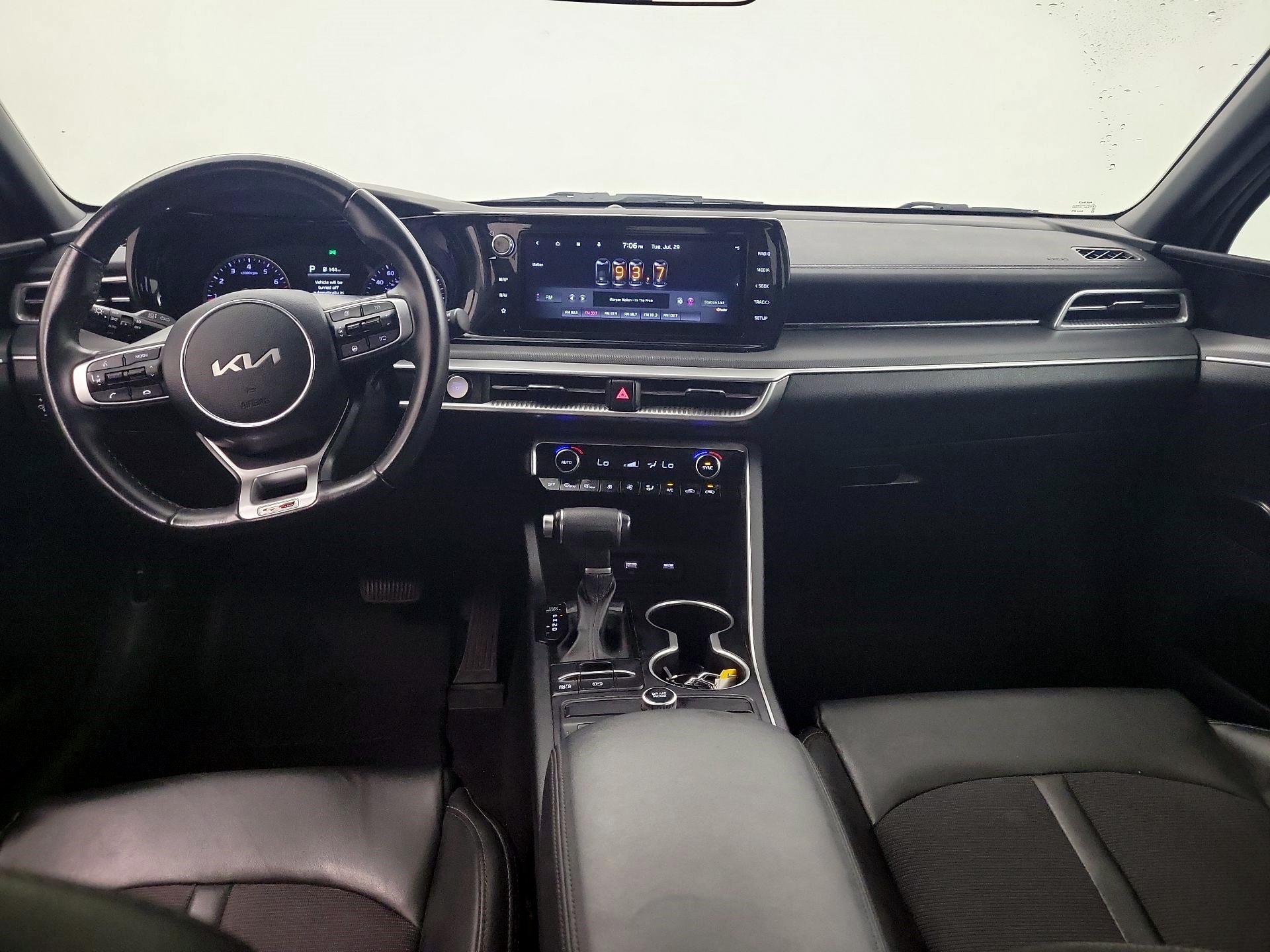 Thumbnail: 2022 Kia K5 - 8