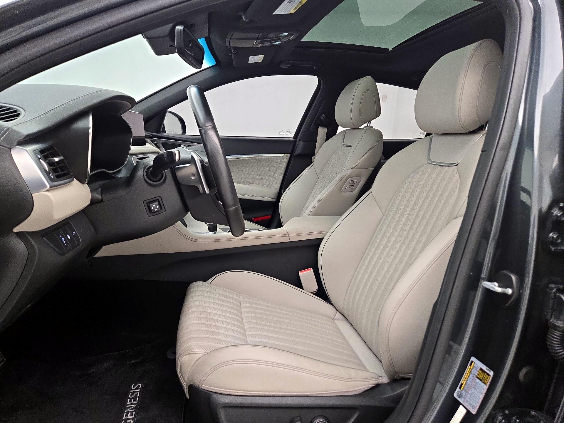 Thumbnail: 2023 Genesis G70 - 11