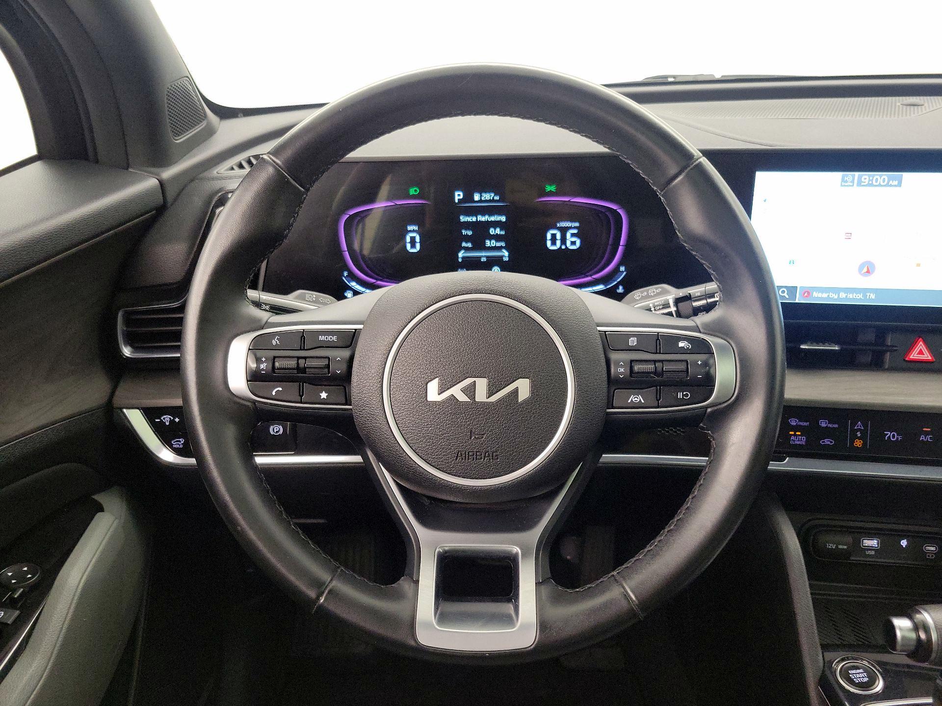 Thumbnail: 2023 Kia Sportage - 10