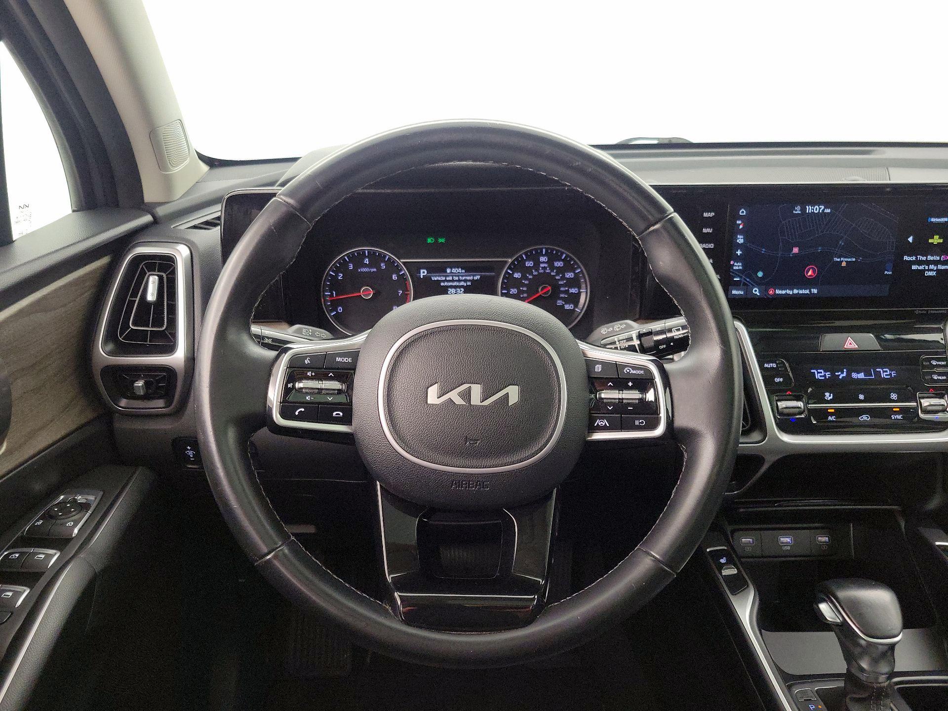 Thumbnail: 2022 Kia Sorento - 10