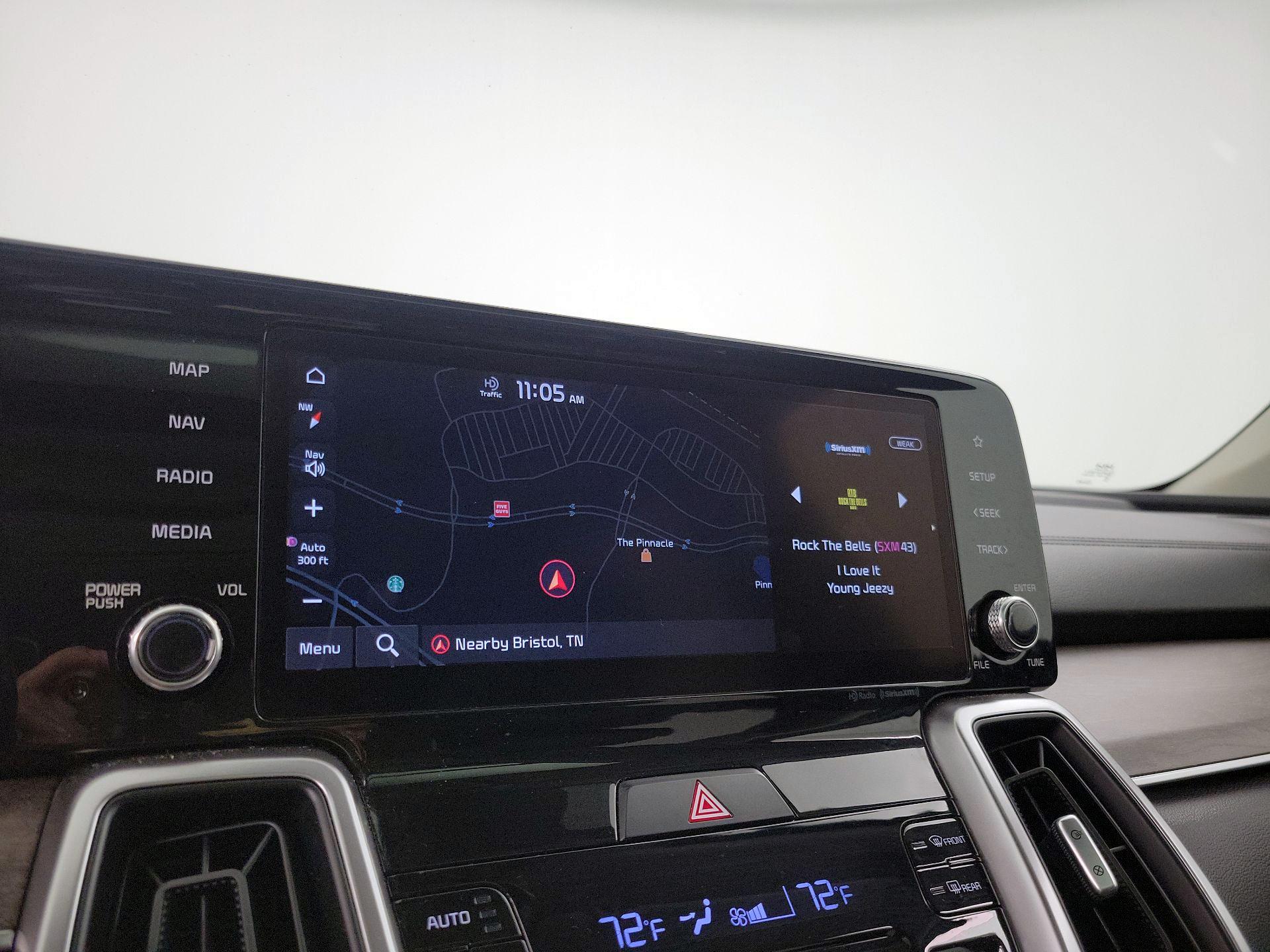 Thumbnail: 2022 Kia Sorento - 14