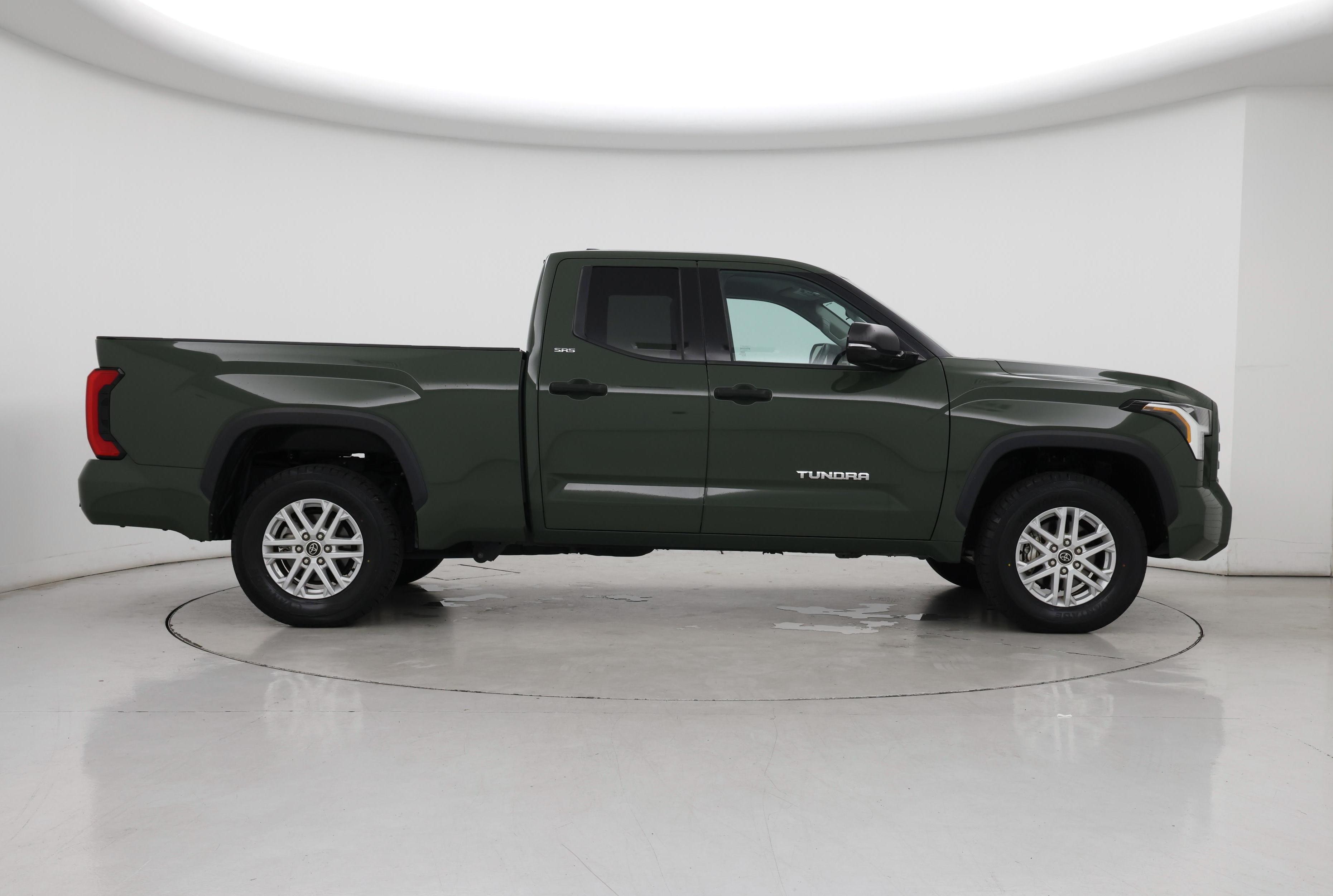 Thumbnail: 2022 Toyota Tundra - 7