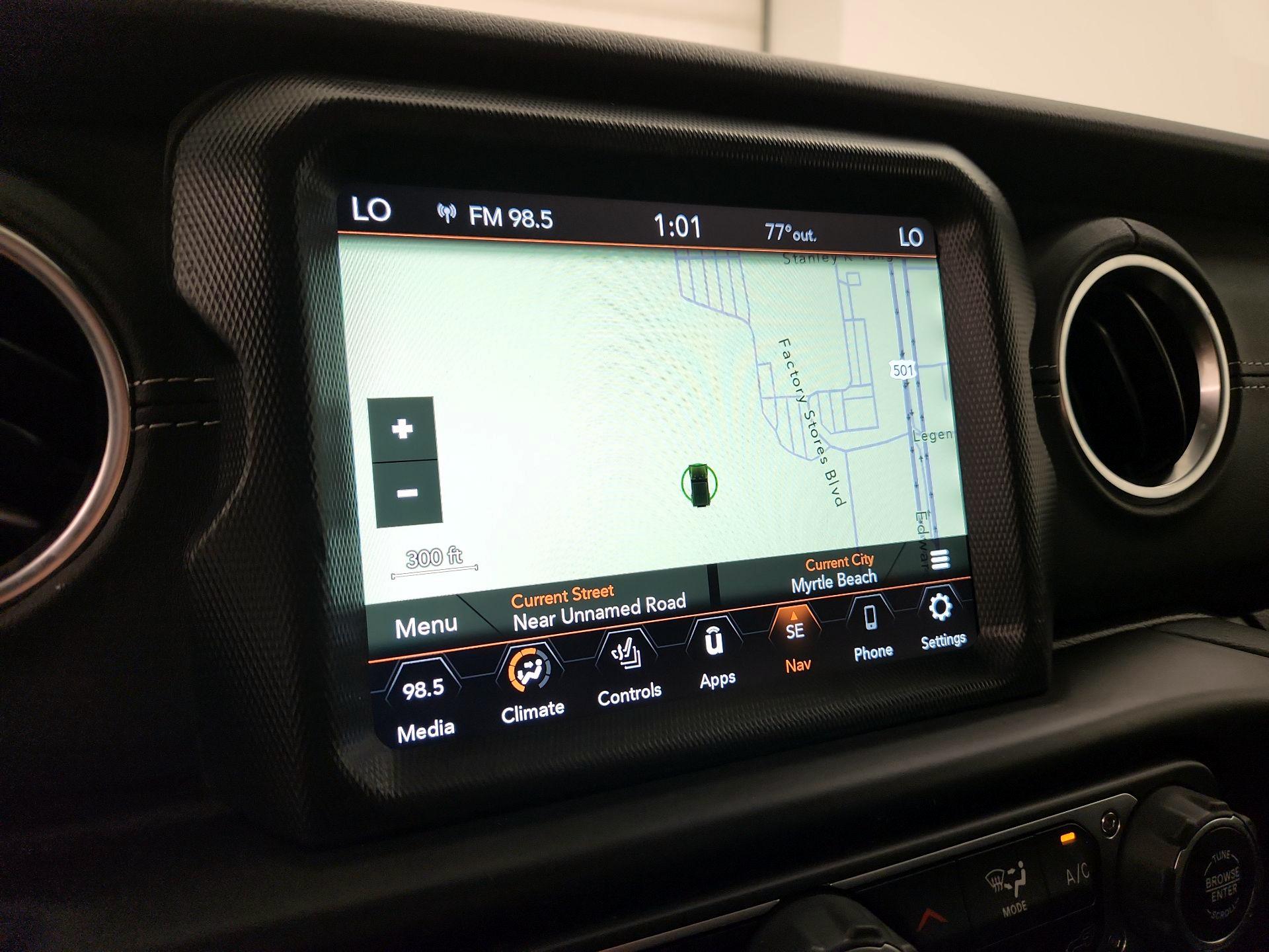 Thumbnail: 2021 Jeep Wrangler - 14