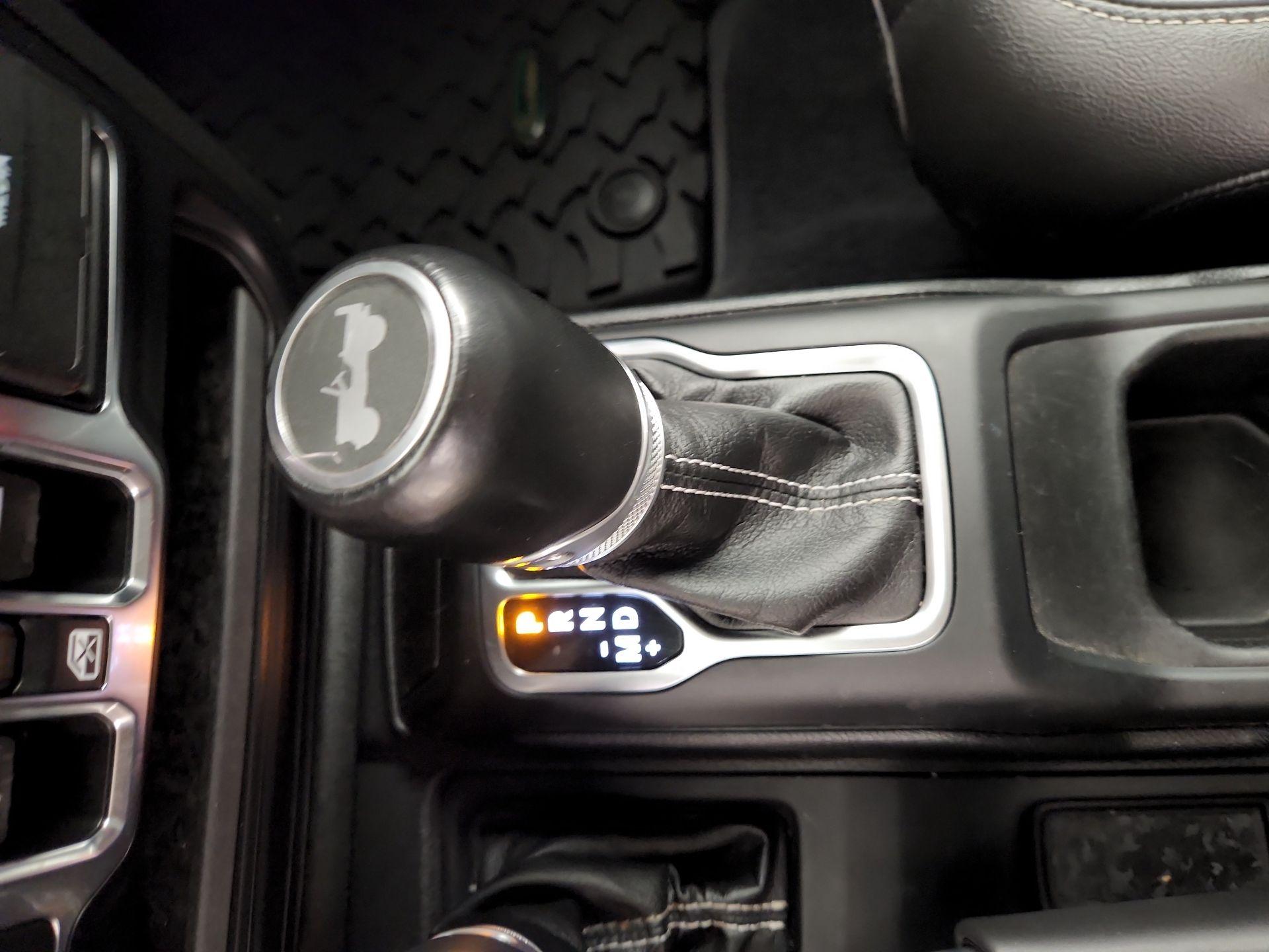 Thumbnail: 2021 Jeep Wrangler - 18