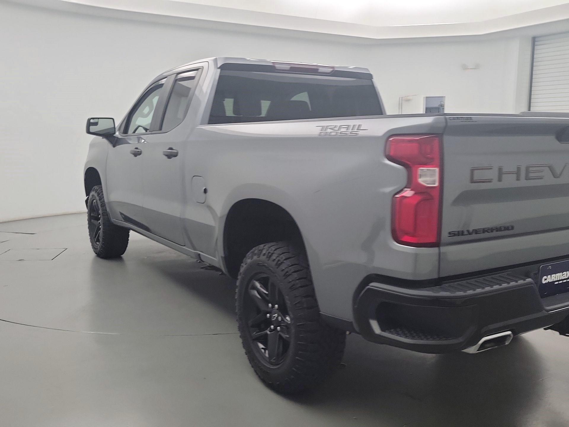 Thumbnail: 2020 Chevrolet Silverado 1500 - 7
