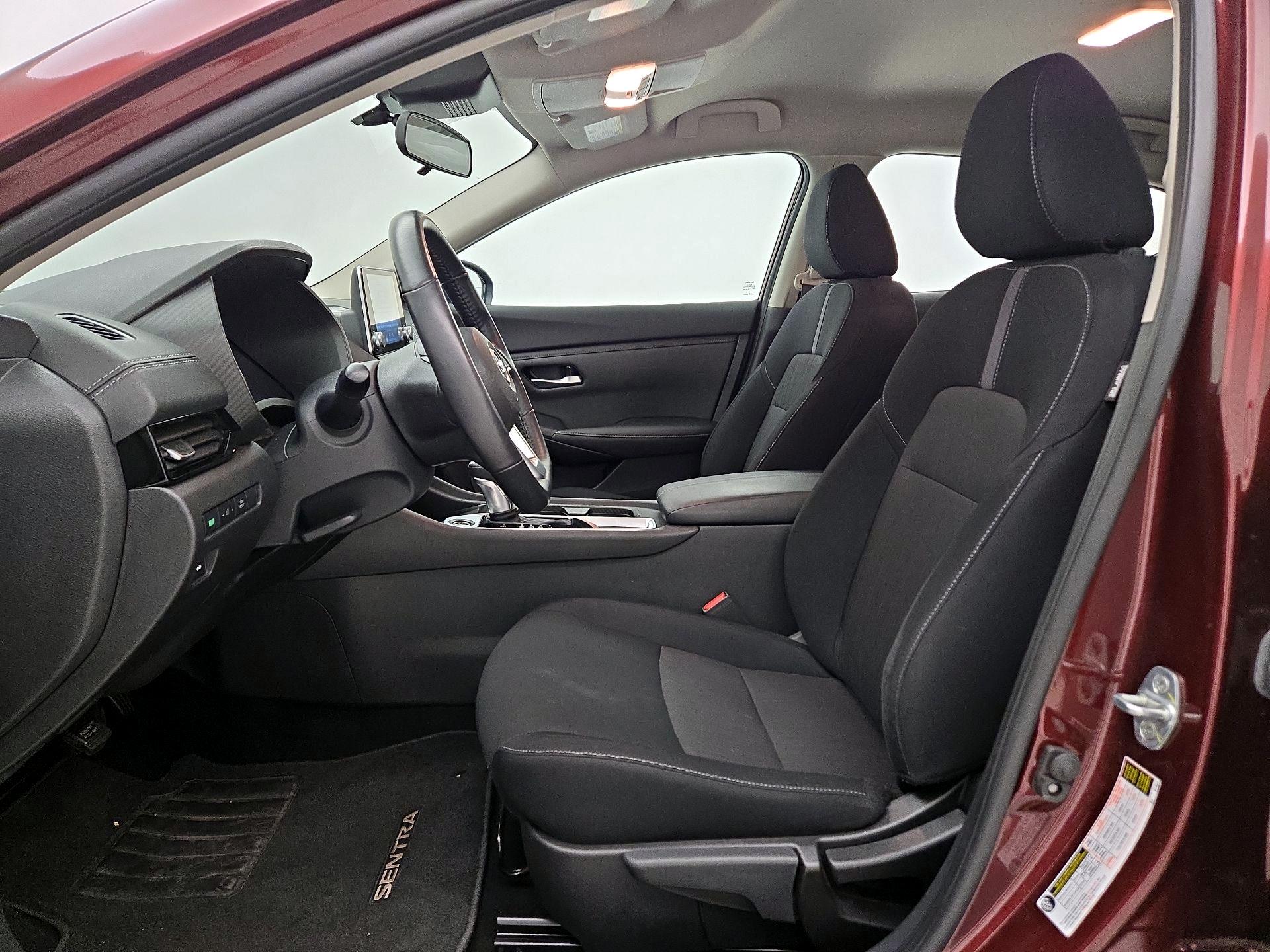 Thumbnail: 2023 Nissan Sentra - 11