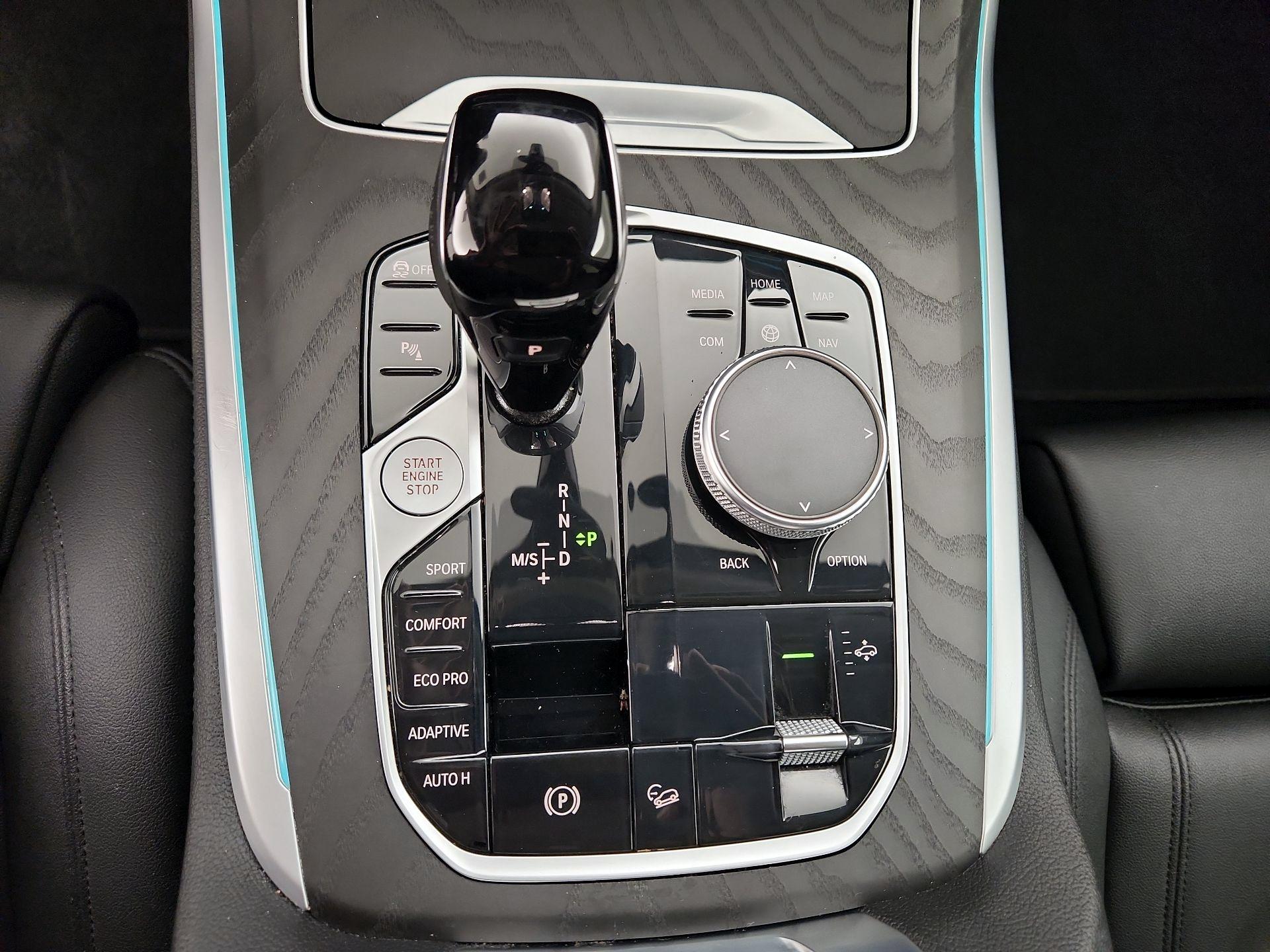 Thumbnail: 2022 BMW X7 - 18