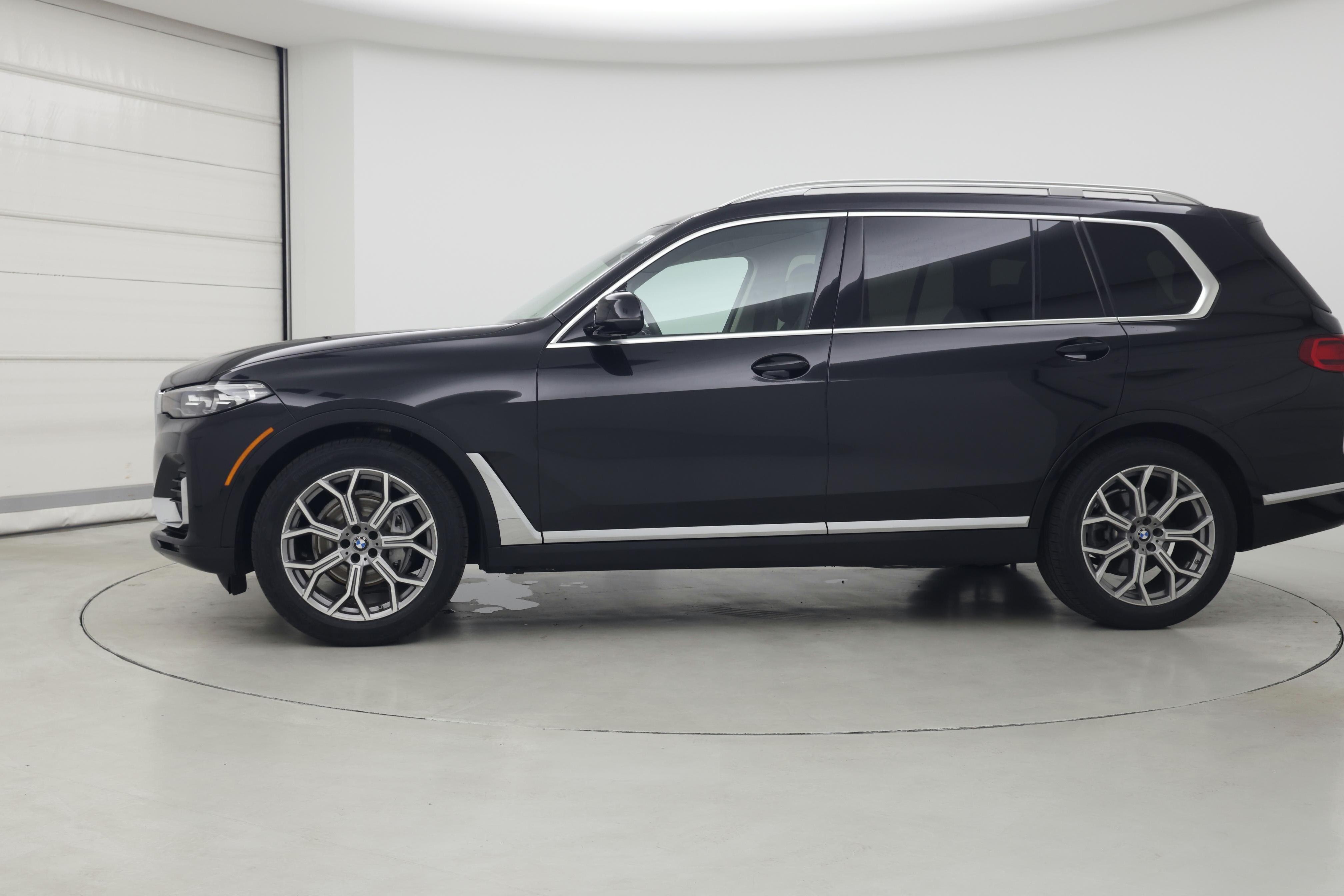 Thumbnail: 2022 BMW X7 - 3