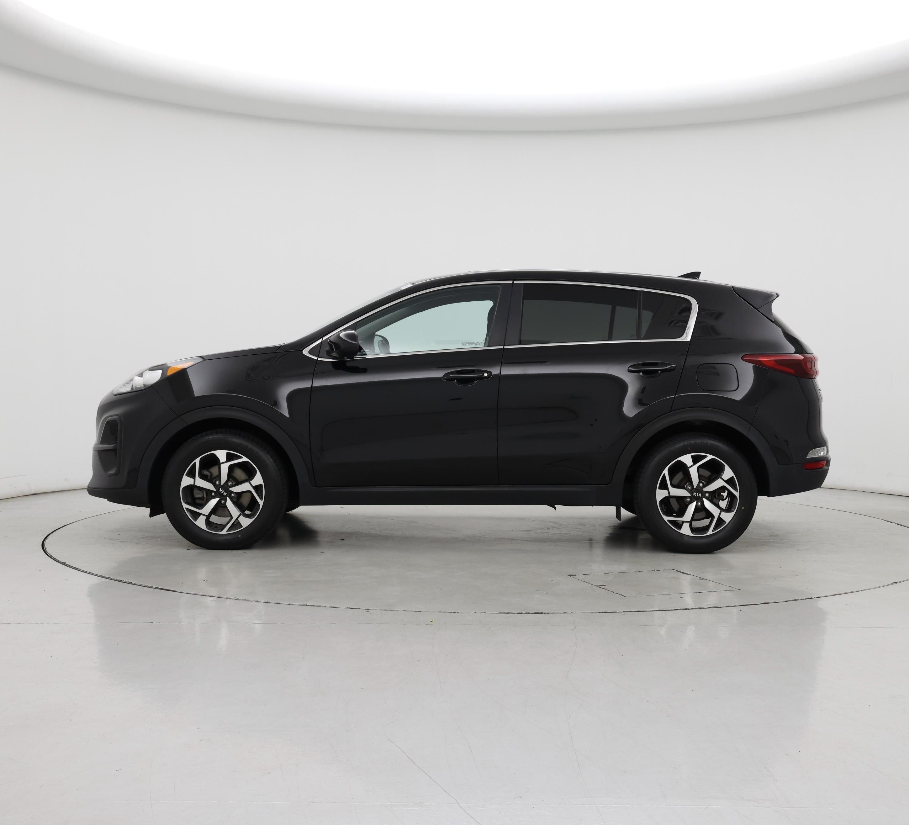 Thumbnail: 2021 Kia Sportage - 3
