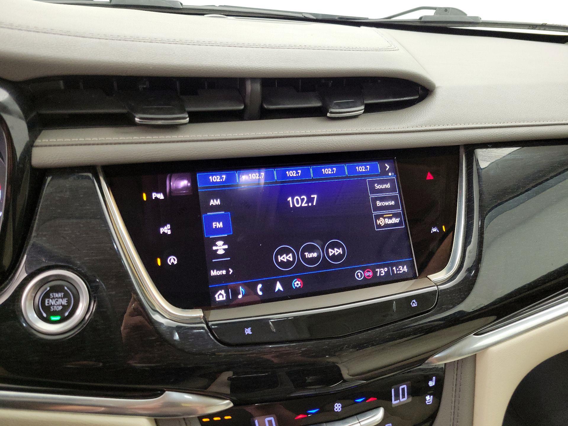 Thumbnail: 2022 Cadillac XT6 - 15