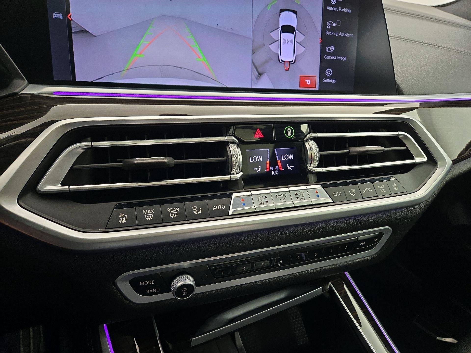 Thumbnail: 2020 BMW X5 - 17