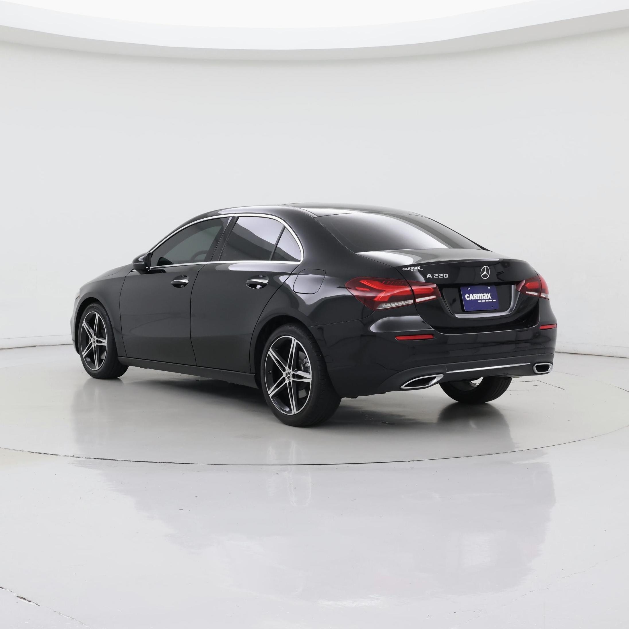 Thumbnail: 2022 Mercedes-Benz A-Class - 2