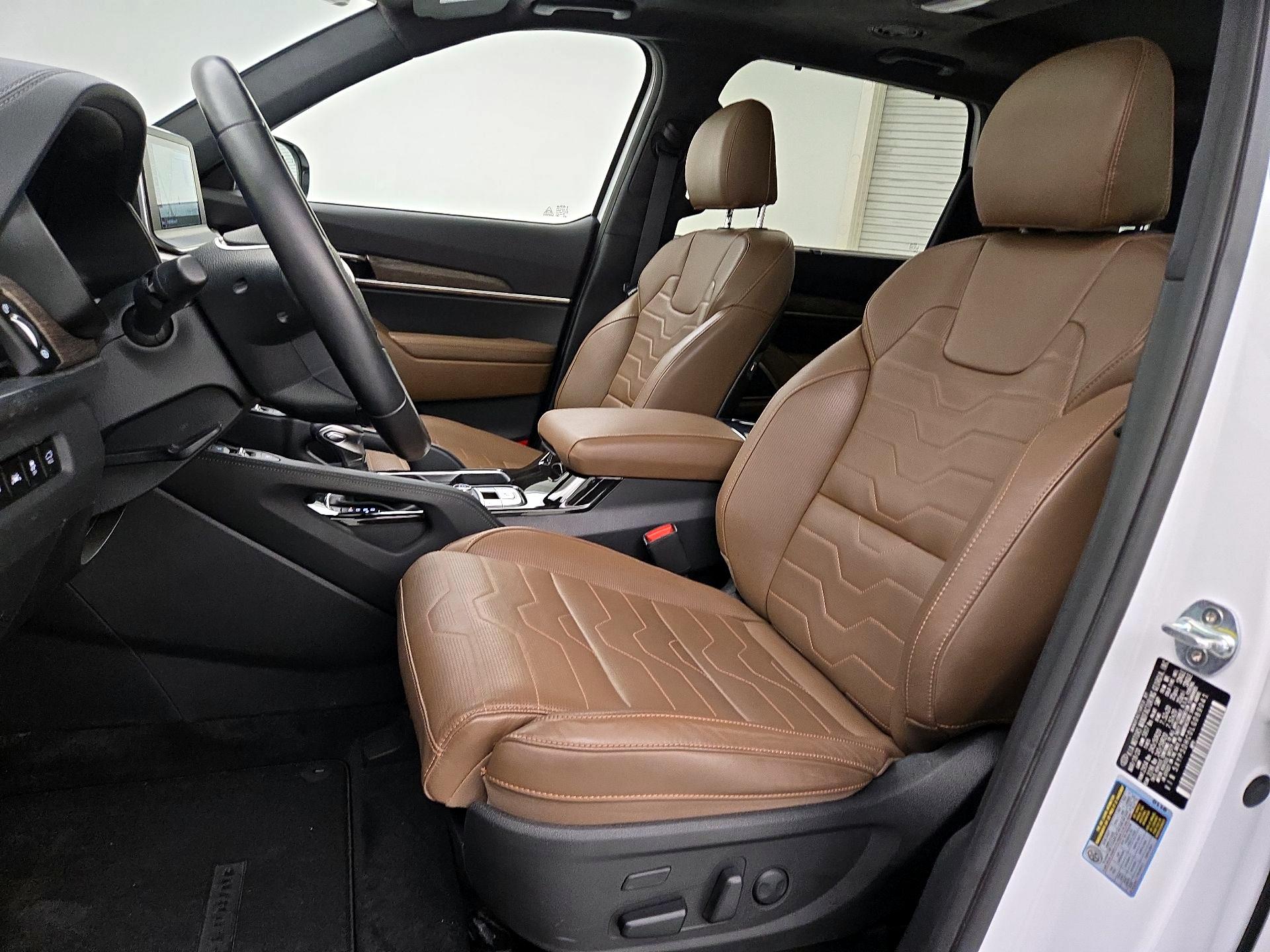 Thumbnail: 2020 Kia Telluride - 11