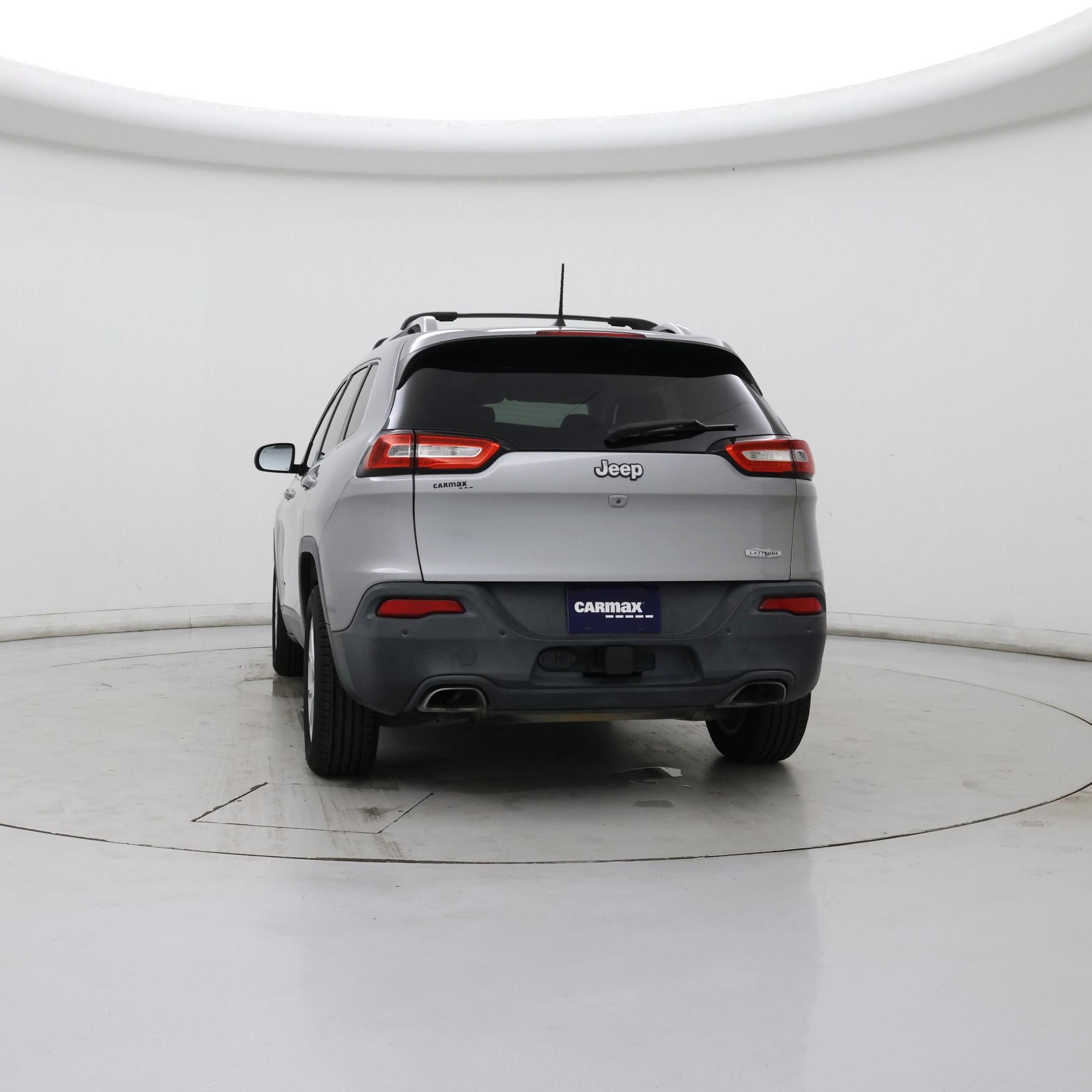 Thumbnail: 2017 Jeep Cherokee - 6