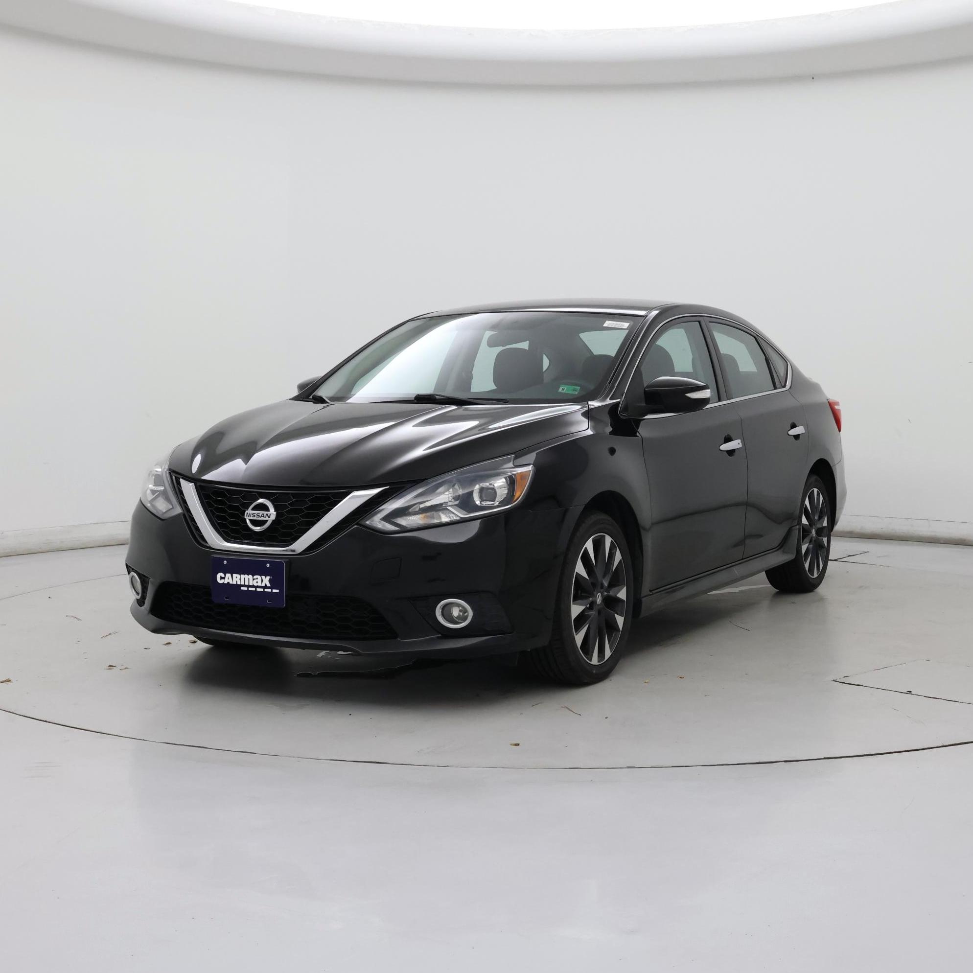 Thumbnail: 2017 Nissan Sentra - 4