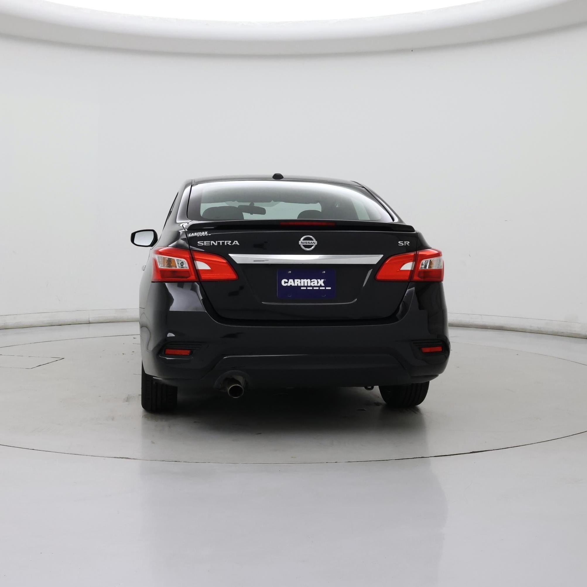 Thumbnail: 2017 Nissan Sentra - 6