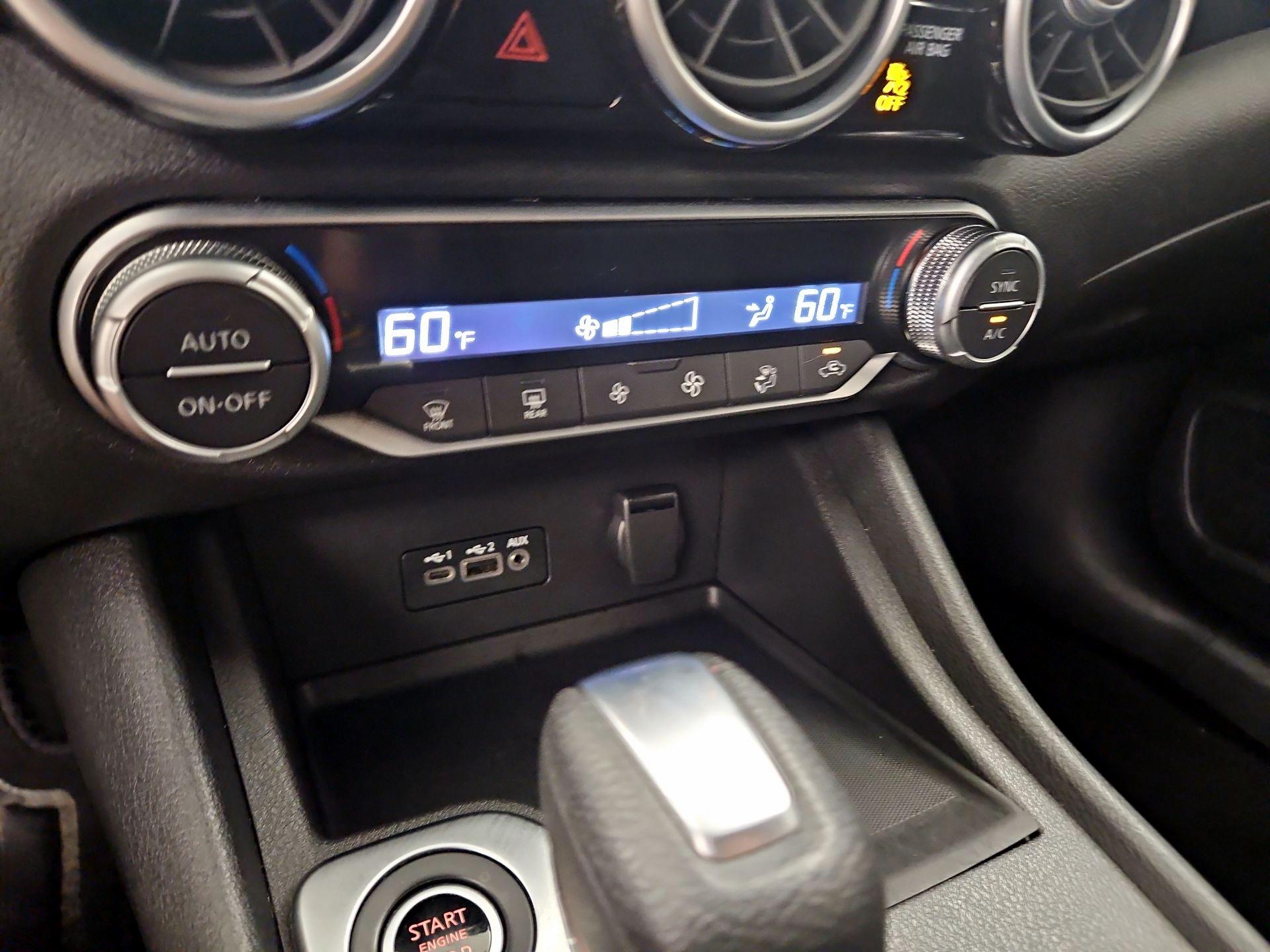 Thumbnail: 2020 Nissan Sentra - 16