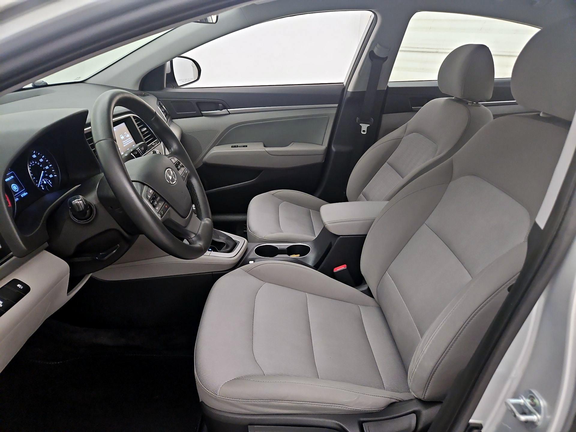 Thumbnail: 2017 Hyundai Elantra - 11