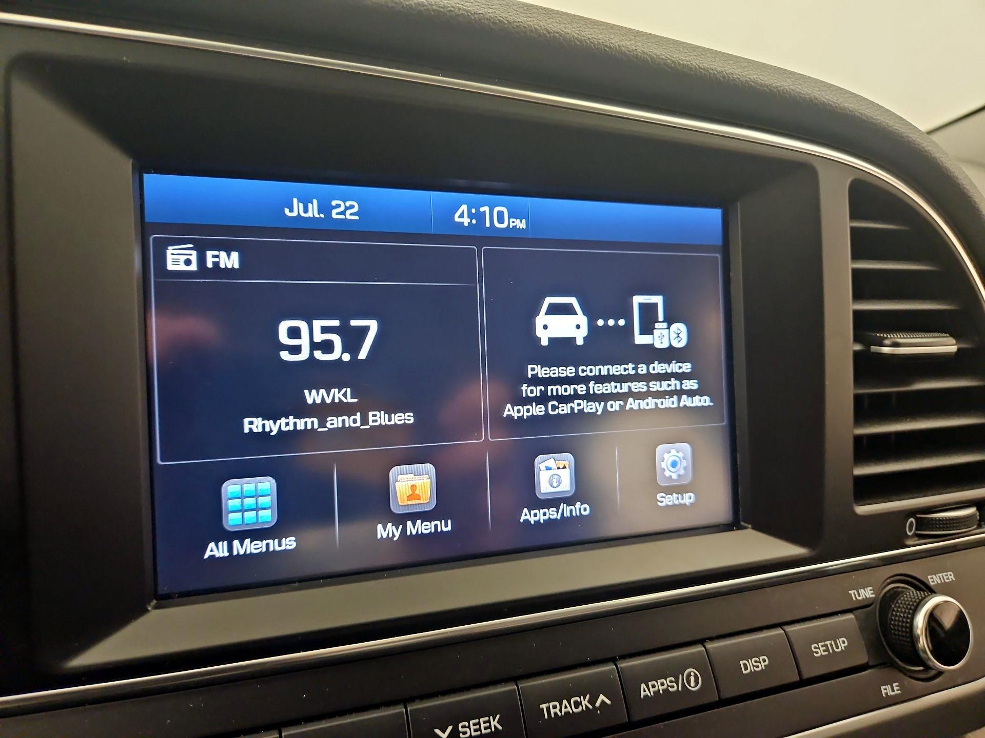 Thumbnail: 2017 Hyundai Elantra - 15