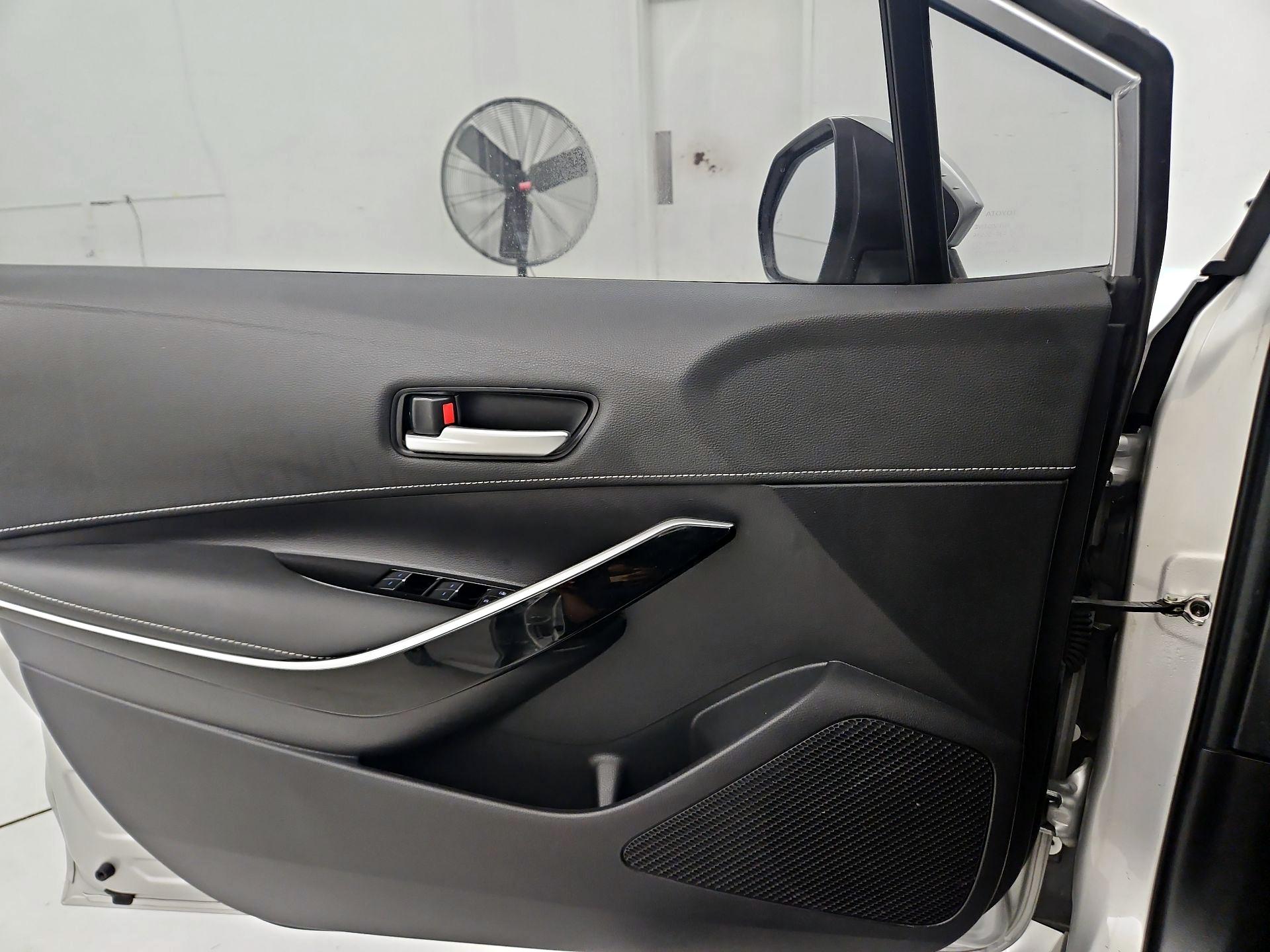Thumbnail: 2021 Toyota Corolla - 12