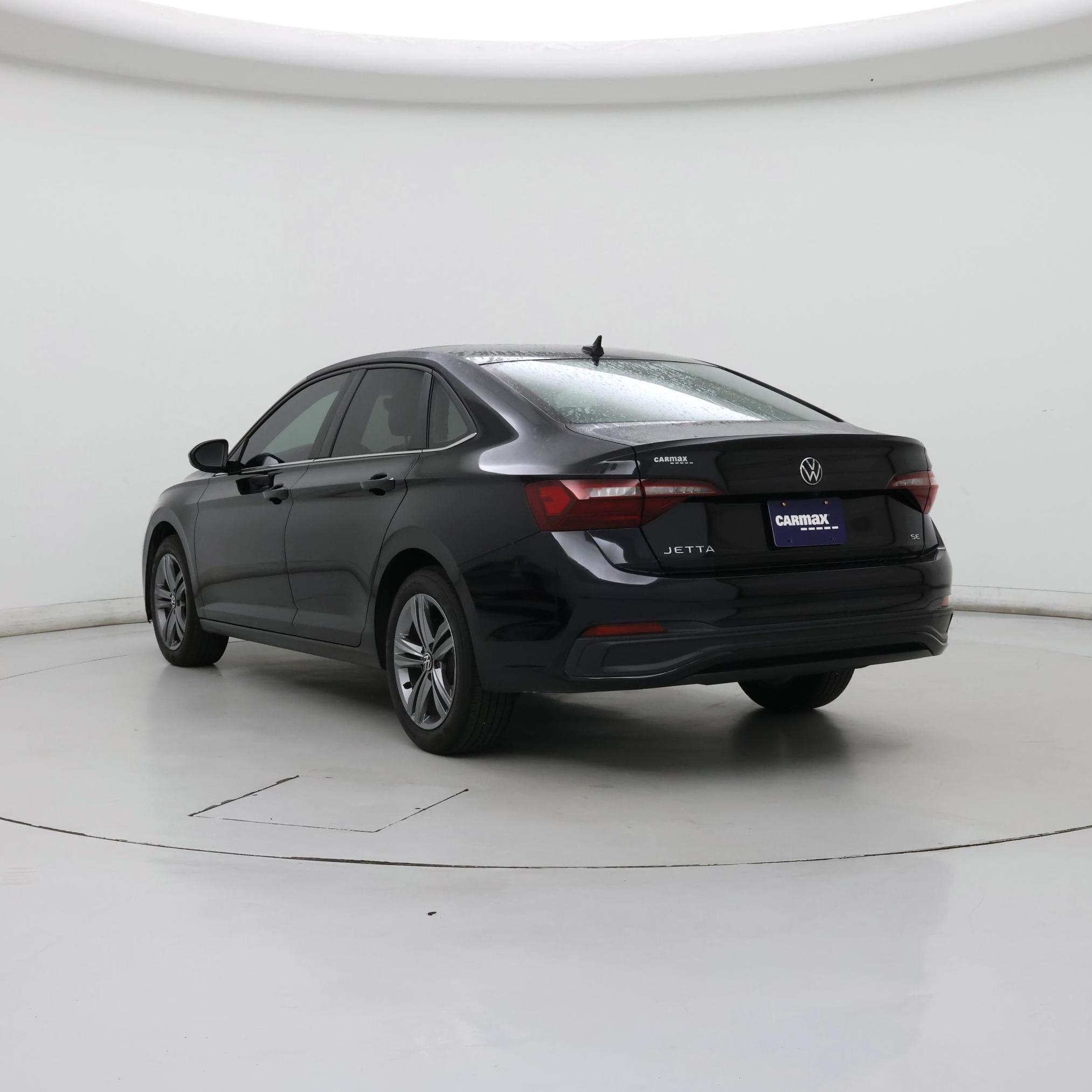 Thumbnail: 2022 Volkswagen Jetta - 2