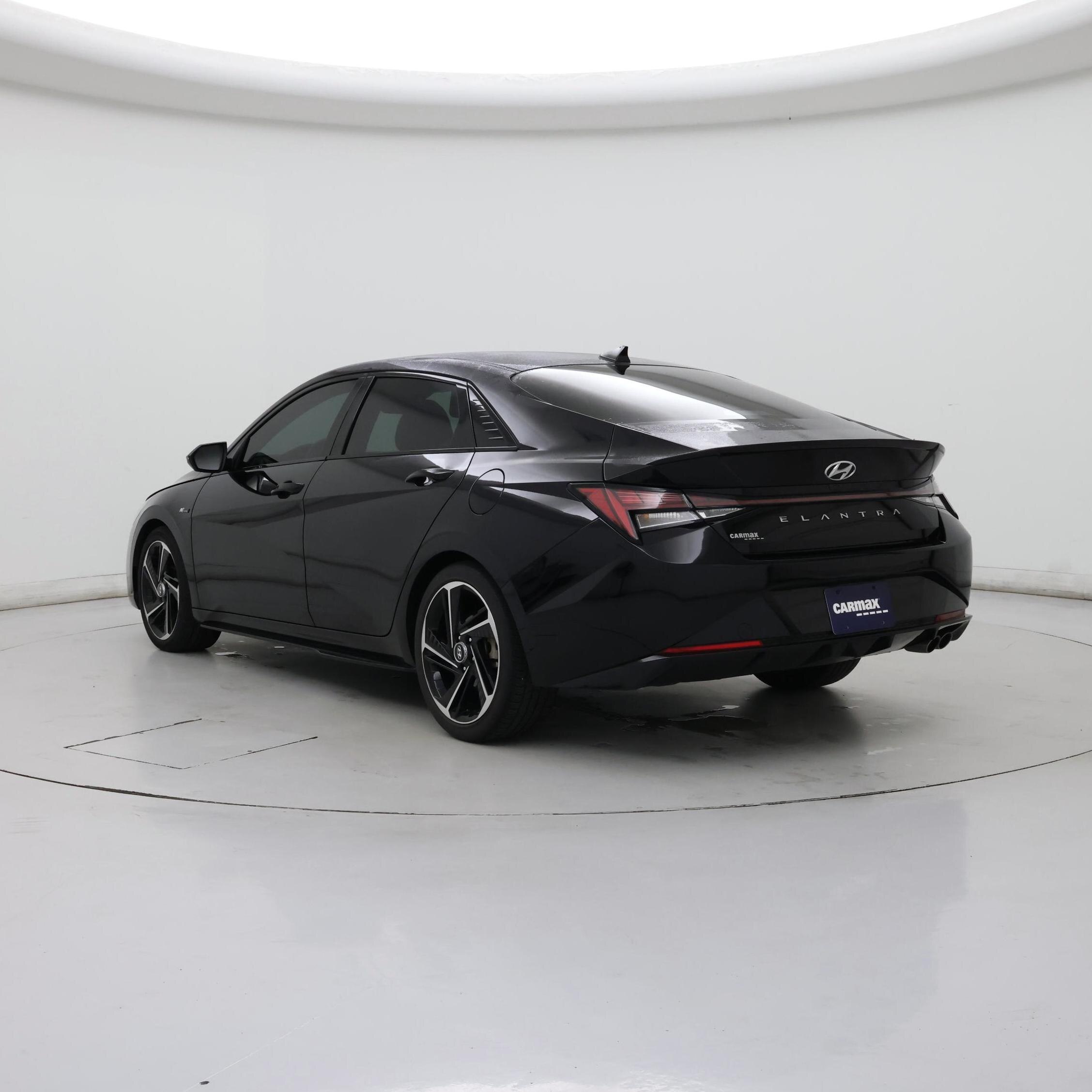 Thumbnail: 2022 Hyundai Elantra - 2