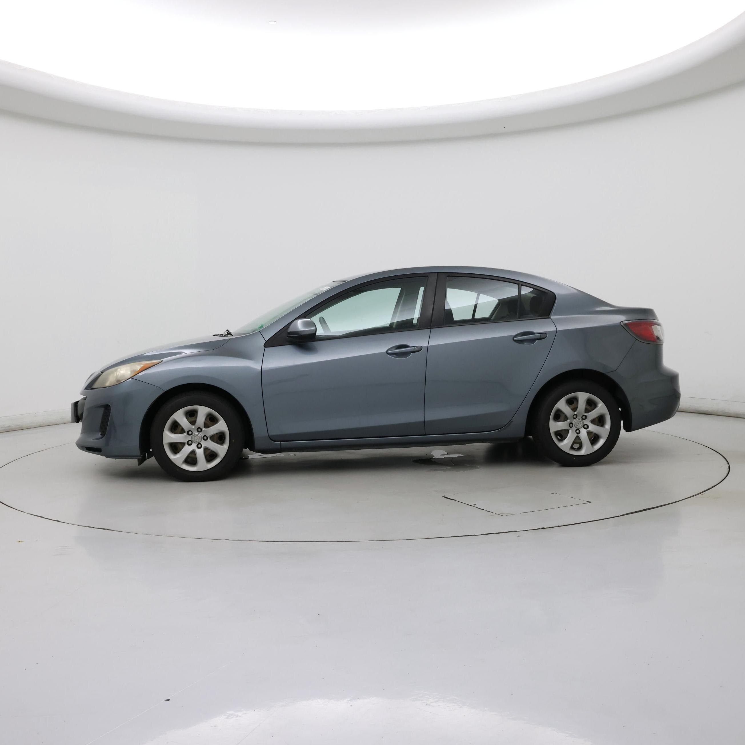 Thumbnail: 2013 Mazda Mazda3 - 3