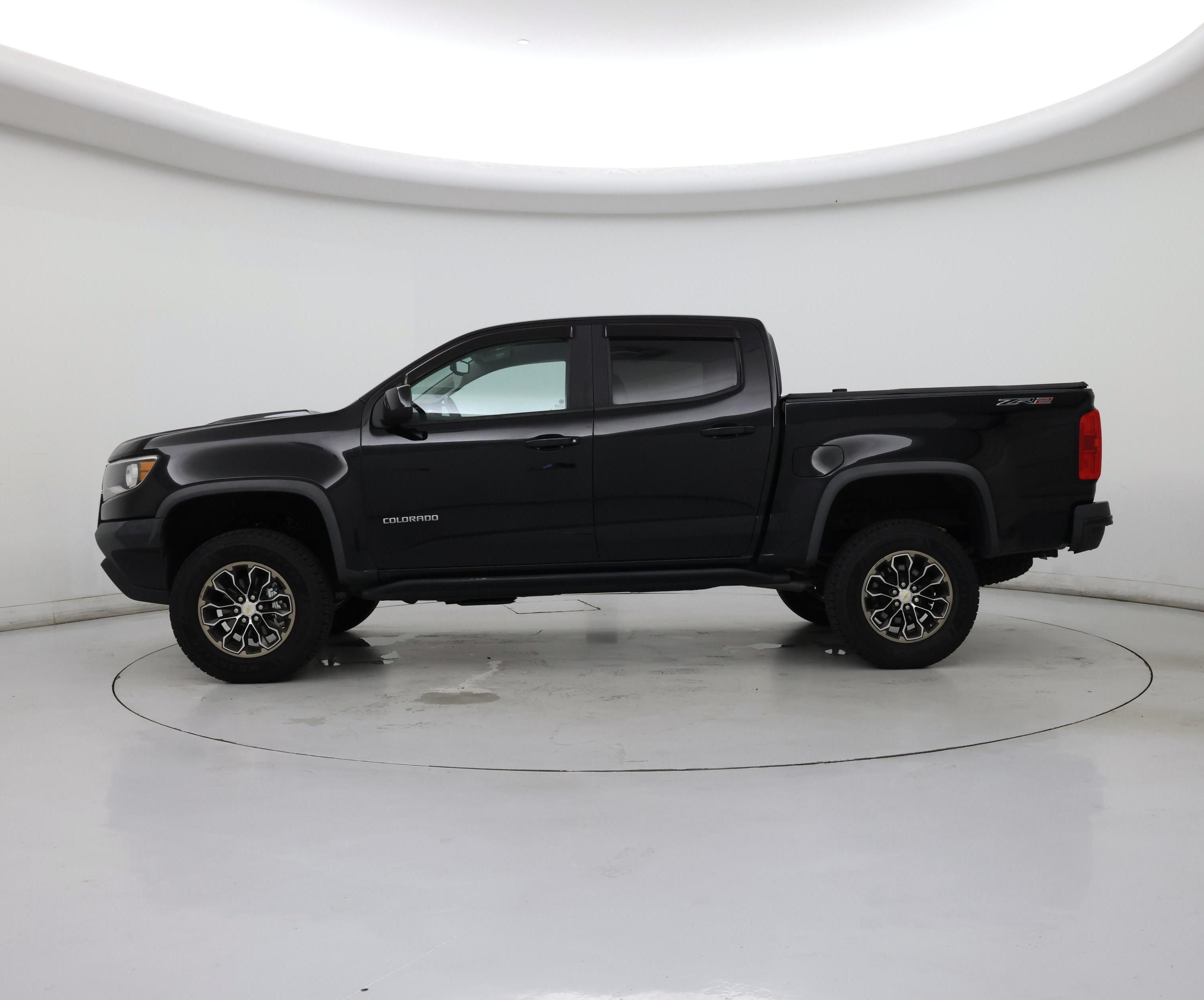 Thumbnail: 2019 Chevrolet Colorado - 3