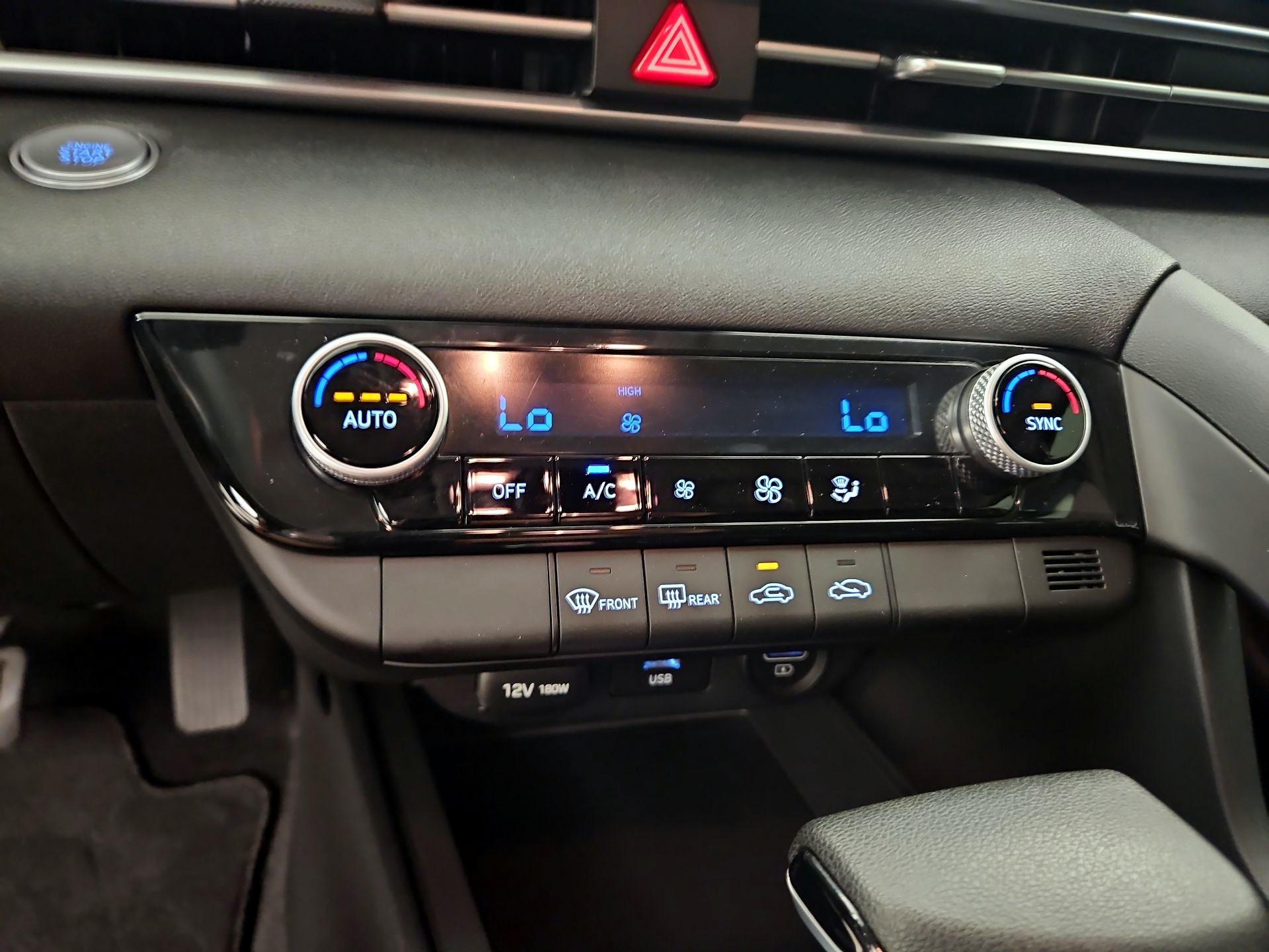 Thumbnail: 2021 Hyundai Elantra - 16