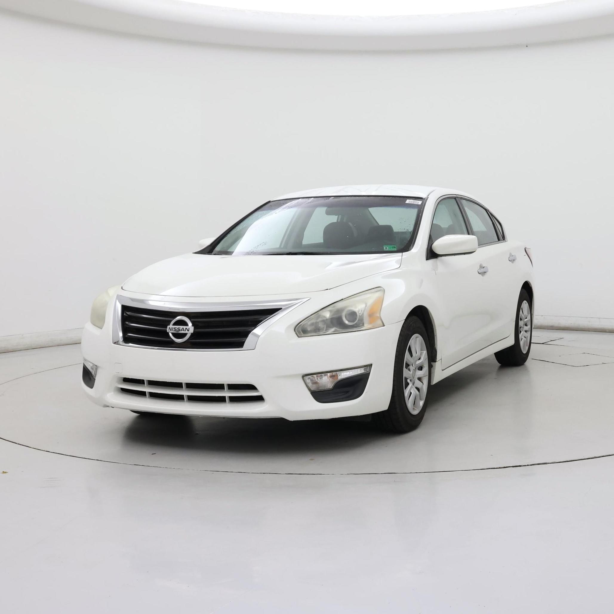 Thumbnail: 2014 Nissan Altima - 4