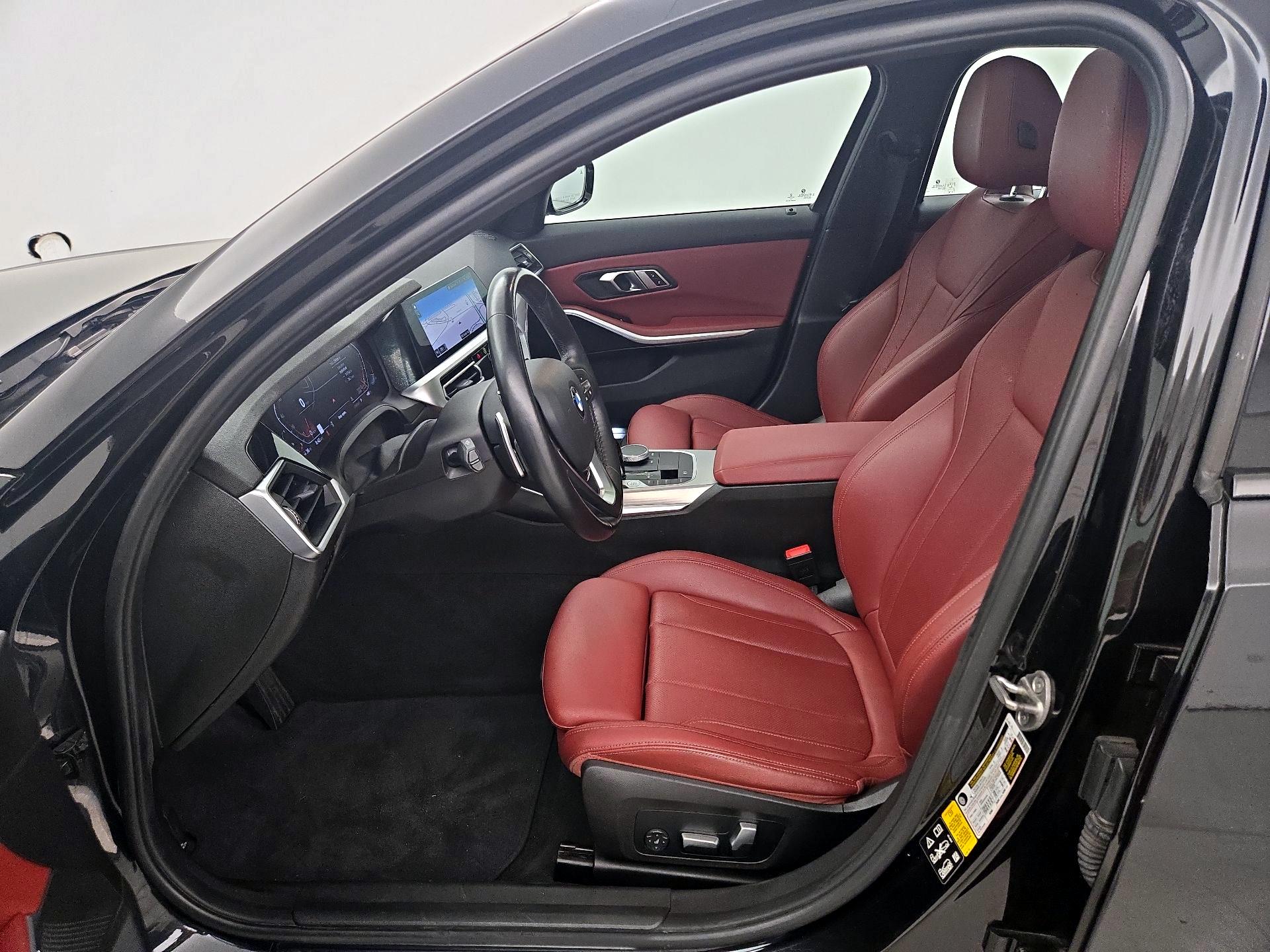 Thumbnail: 2022 BMW 3 Series - 11