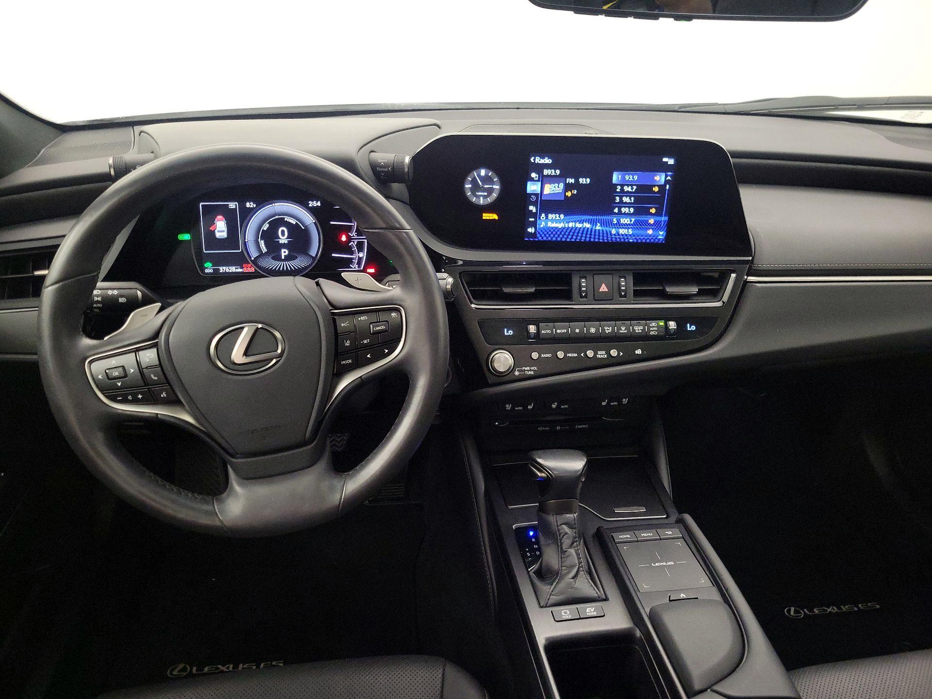 Thumbnail: 2022 Lexus ES - 9